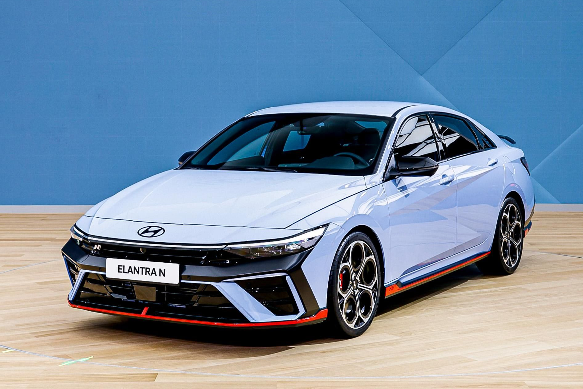 Hyundai Elantra N 2024 duoc nang cap thiet ke hinh anh