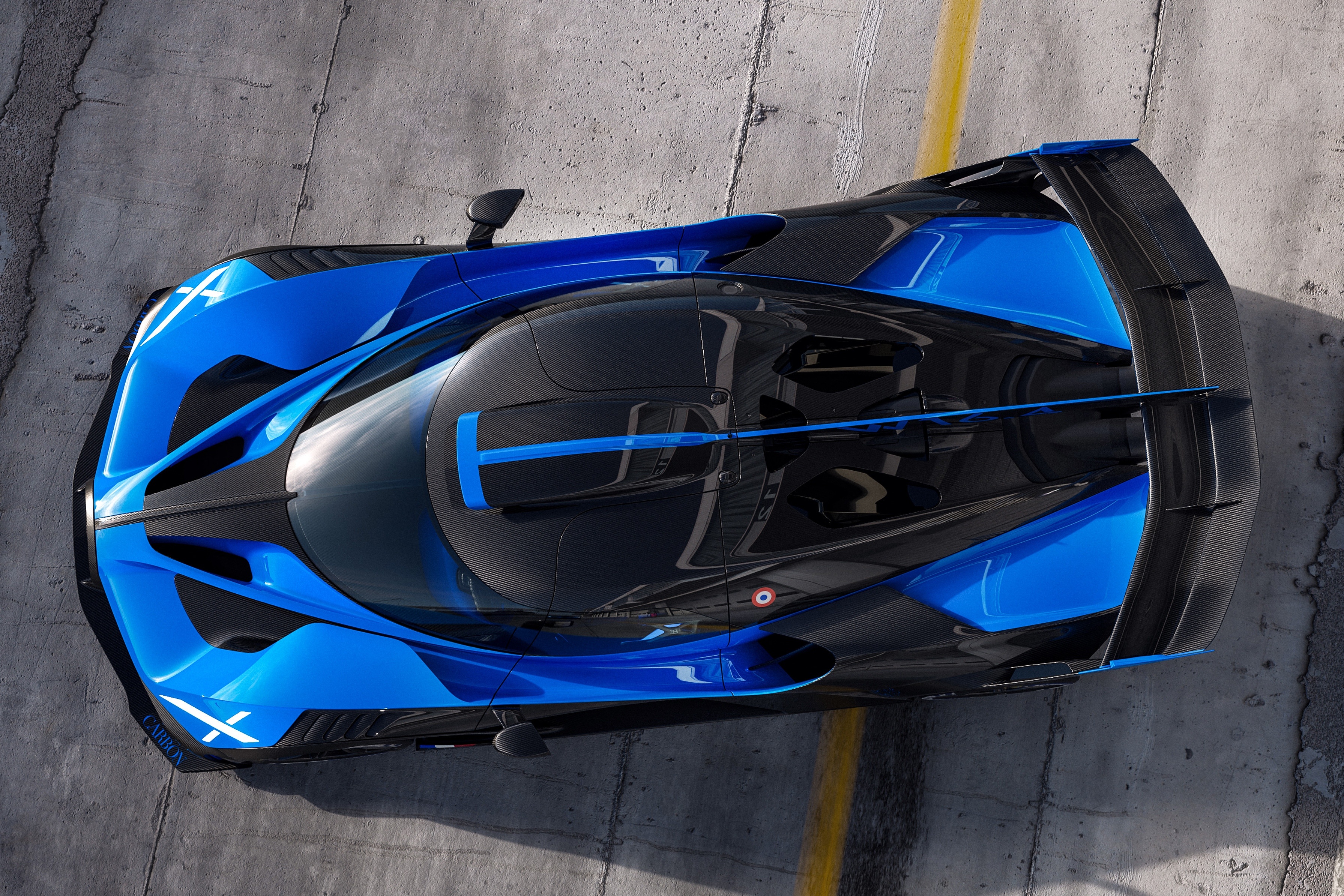 bugatti,  bolide,  divo,  chiron,  chiron sport,  chiron super sport,  centodieci,  chiron super sport 300+,  w16 mistral,  la voiture noire,  chiron profilee,  veyron,  hypercar,  sieu xe,  koenigsegg,  pagani,  lamborghini,  ferrari,  mclaren,  aston martin,  maserati,  porsche anh 2