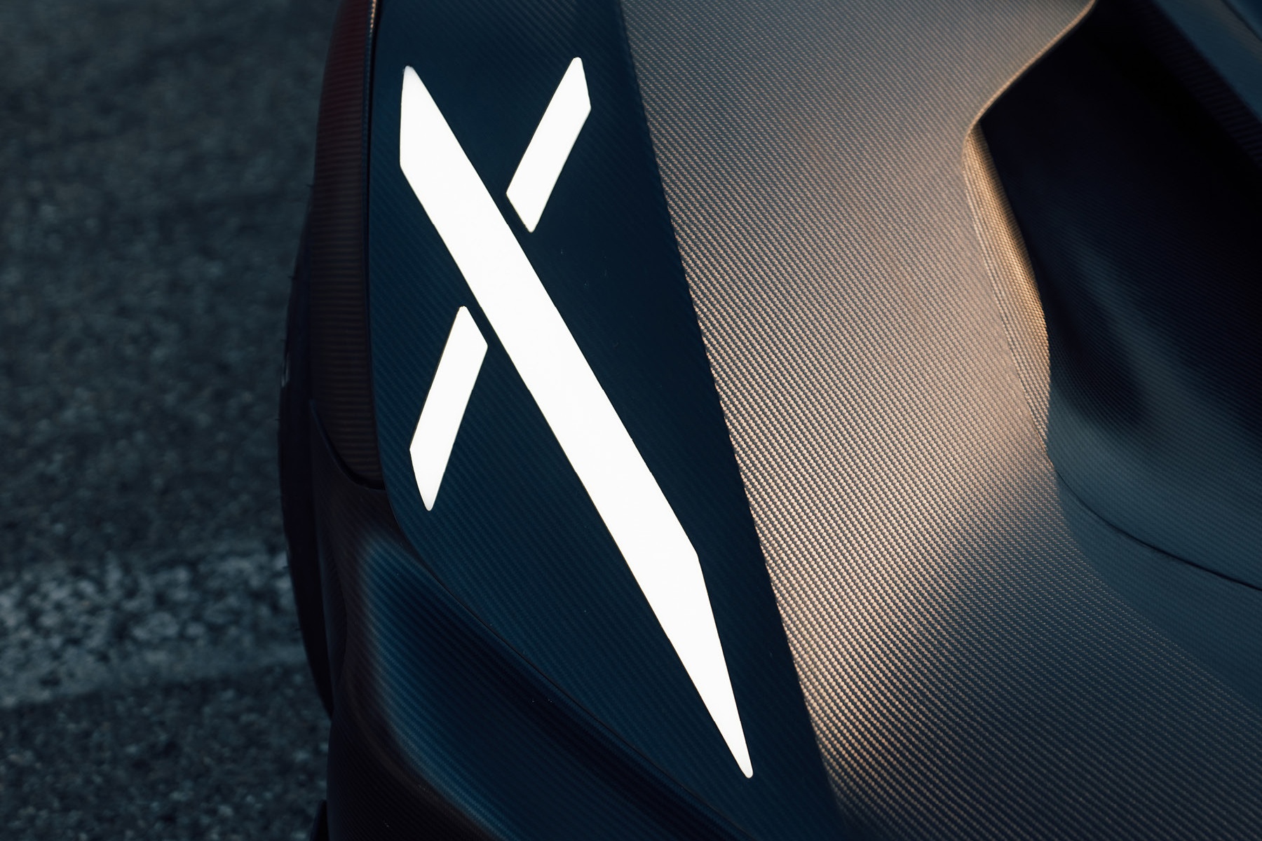 bugatti,  bolide,  divo,  chiron,  chiron sport,  chiron super sport,  centodieci,  chiron super sport 300+,  w16 mistral,  la voiture noire,  chiron profilee,  veyron,  hypercar,  sieu xe,  koenigsegg,  pagani,  lamborghini,  ferrari,  mclaren,  aston martin,  maserati,  porsche anh 9