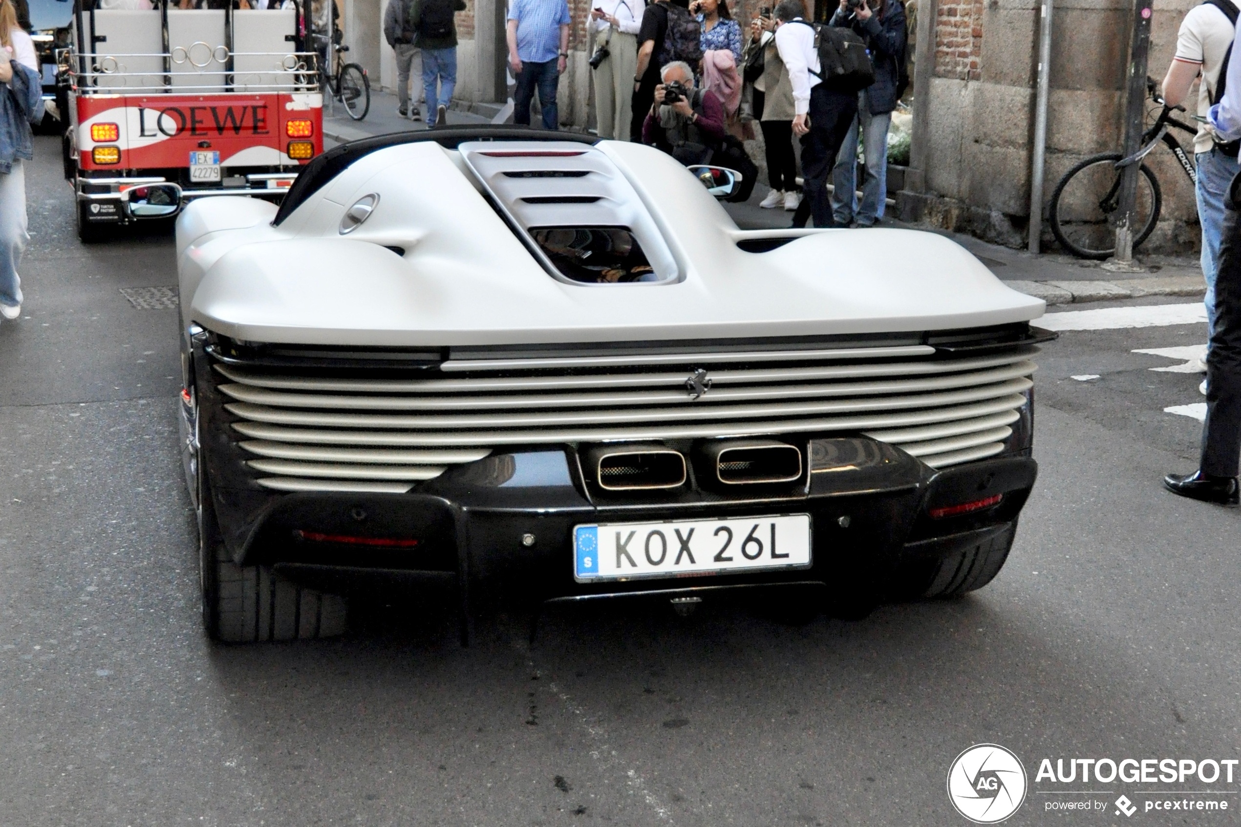 ferrari,  812,  812 competizione,  812 competizione A,  sp3,  daytona sp3,  ferrari icona,  ferrari sp3,  ferrari daytona sp3,  sieu xe,  hypercar,  Zlatan Ibrahimovic,  Ibrahimovic,  cau thu,  lamborghini,  mclaren,  aston martin,  bugatti,  koenigsegg,  pagani,  maserati,  porsche,  ac milan anh 12