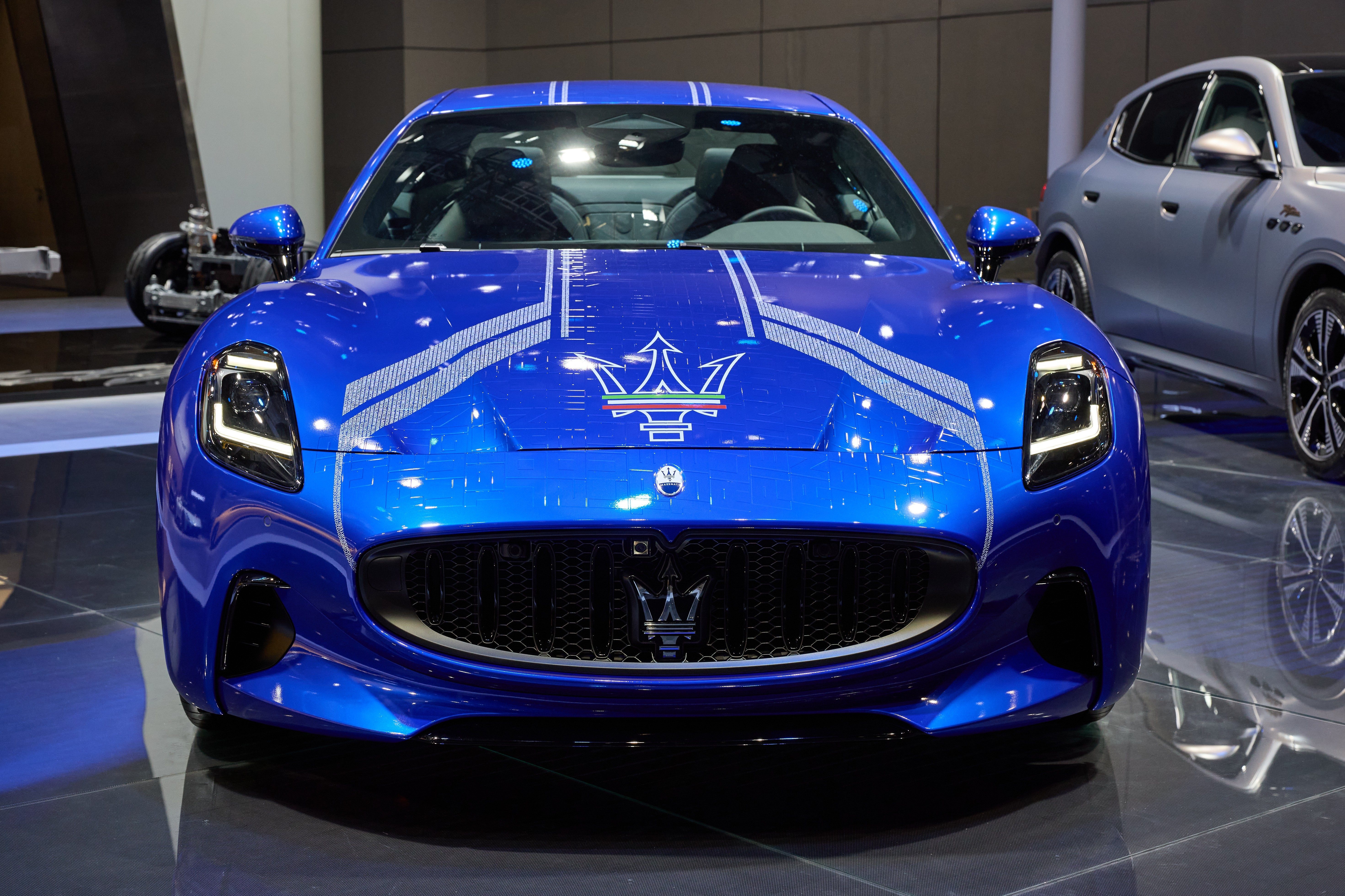 maserati,  granturismo,  grecale,  mc20,  mc20 cielo,  grecale folgore,  granturismo folgore,  granturismo trofeo,  grecale trofeo,  trofeo,  folgore,  xe điện,  xe thể thao,  siêu xe,  lamborghini,  ferrari,  mclaren,  aston martin,  porsche,  bugatti,  koenigsegg,  pagani ảnh 7 maserati,  granturismo,  grecale,  mc20,  mc20 cielo,  grecale folgore,  granturismo folgore,  granturismo trofeo,  grecale trofeo,  trofeo,  folgore,  xe dien,  xe the thao,  sieu xe,  lamborghini,  ferrari,  mclaren,  aston martin,  porsche,  bugatti,  koenigsegg,  pagani anh 7