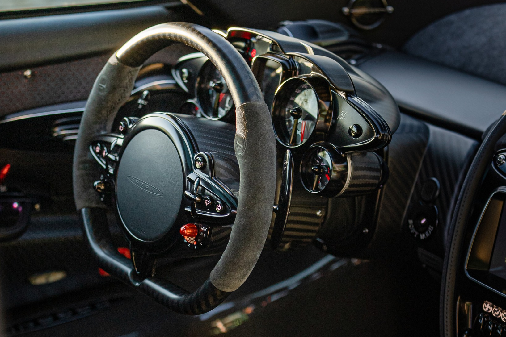 pagani,  huayra,  zonda,  utopia,  zonda cinque,  huayra bc,  huayra roadster,  huayra roadster bc,  sieu xe,  hypercar,  lamborghini,  mclaren,  ferrari,  maserati,  koenigsegg,  bugatti,  porsche,  tempesta,  Pacchetto Tempesta anh 12