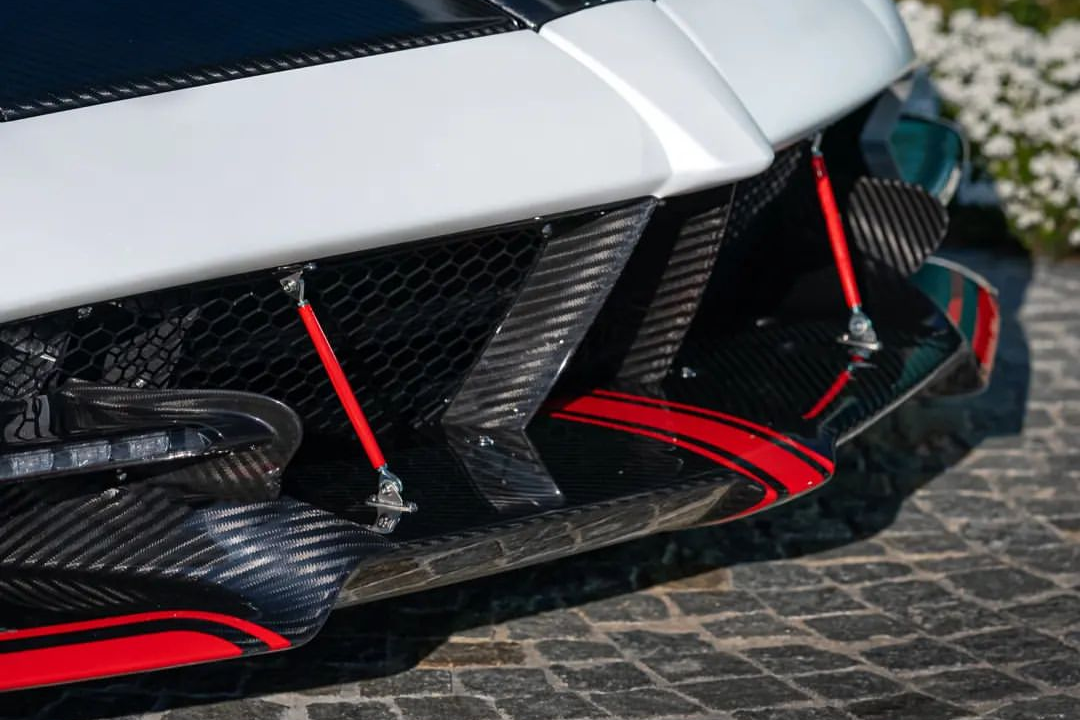 pagani,  huayra,  zonda,  utopia,  zonda cinque,  huayra bc,  huayra roadster,  huayra roadster bc,  sieu xe,  hypercar,  lamborghini,  mclaren,  ferrari,  maserati,  koenigsegg,  bugatti,  porsche,  tempesta,  Pacchetto Tempesta anh 5