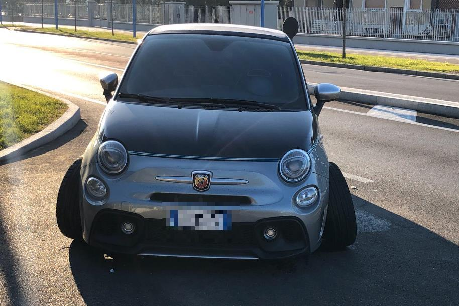 balotelli,  mario balotelli,  cầu thủ,  siêu xe,  bentley,  lamborghini,  mclaren,  ferrari,  audi,  mercedes,  maserati,  aston martin,  bugatti,  koenigsegg,  pagani,  đá bóng,  bóng đá ảnh 4 balotelli,  mario balotelli,  cau thu,  sieu xe,  bentley,  lamborghini,  mclaren,  ferrari,  audi,  mercedes,  maserati,  aston martin,  bugatti,  koenigsegg,  pagani,  da bong,  bong da anh 4