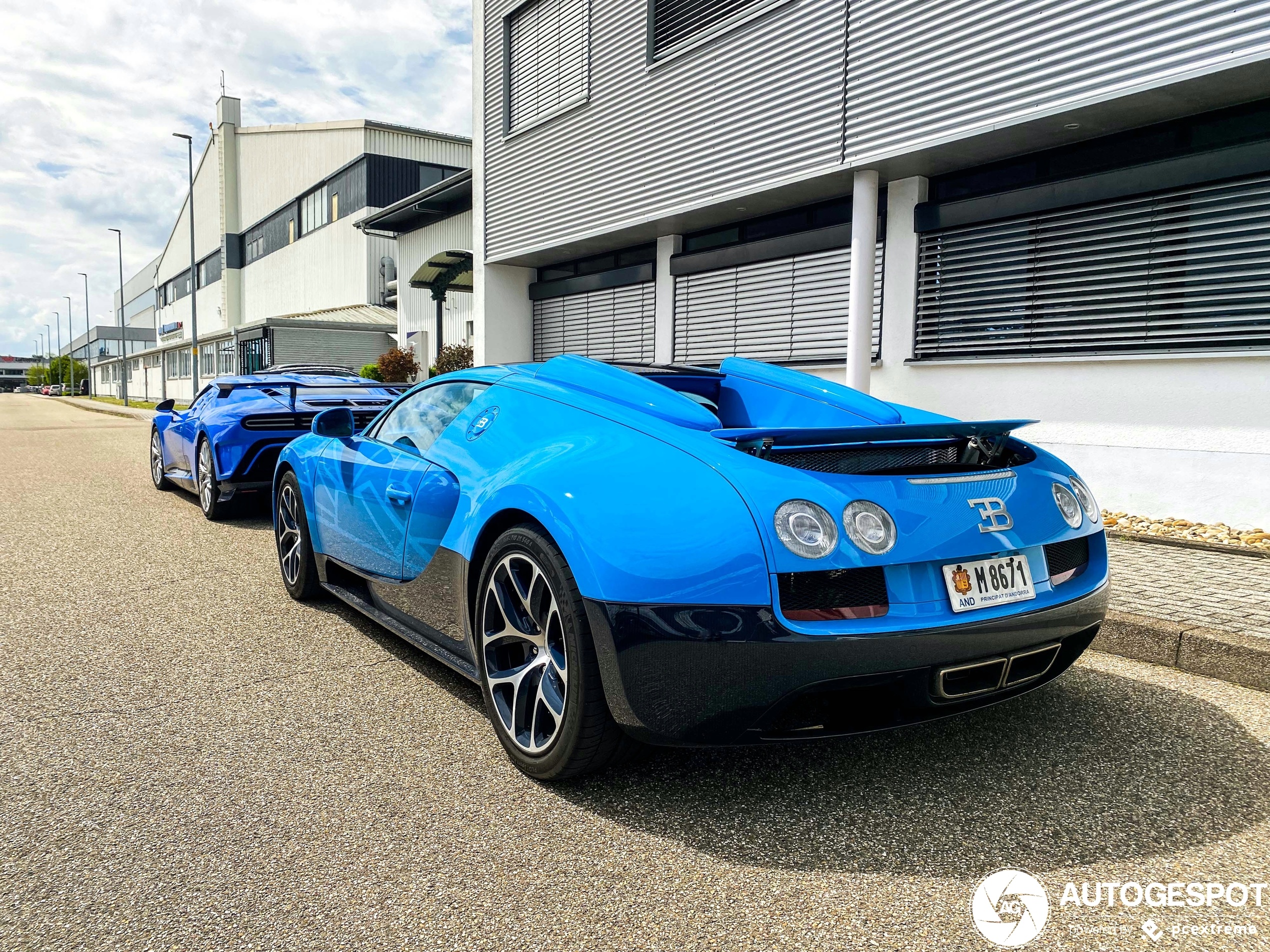 bugatti,  veyron,  chiron,  veyron grand sport,  grand sport,  vitesse,  grand sport vitesse,  veyron grand sport vitesse,  sieu xe,  hypercar,  veyron super sport,  super sport,  koenigsegg,  pagani,  lamborghini,  ferrari,  mclaren,  aston martin,  porsche,  maserati anh 2