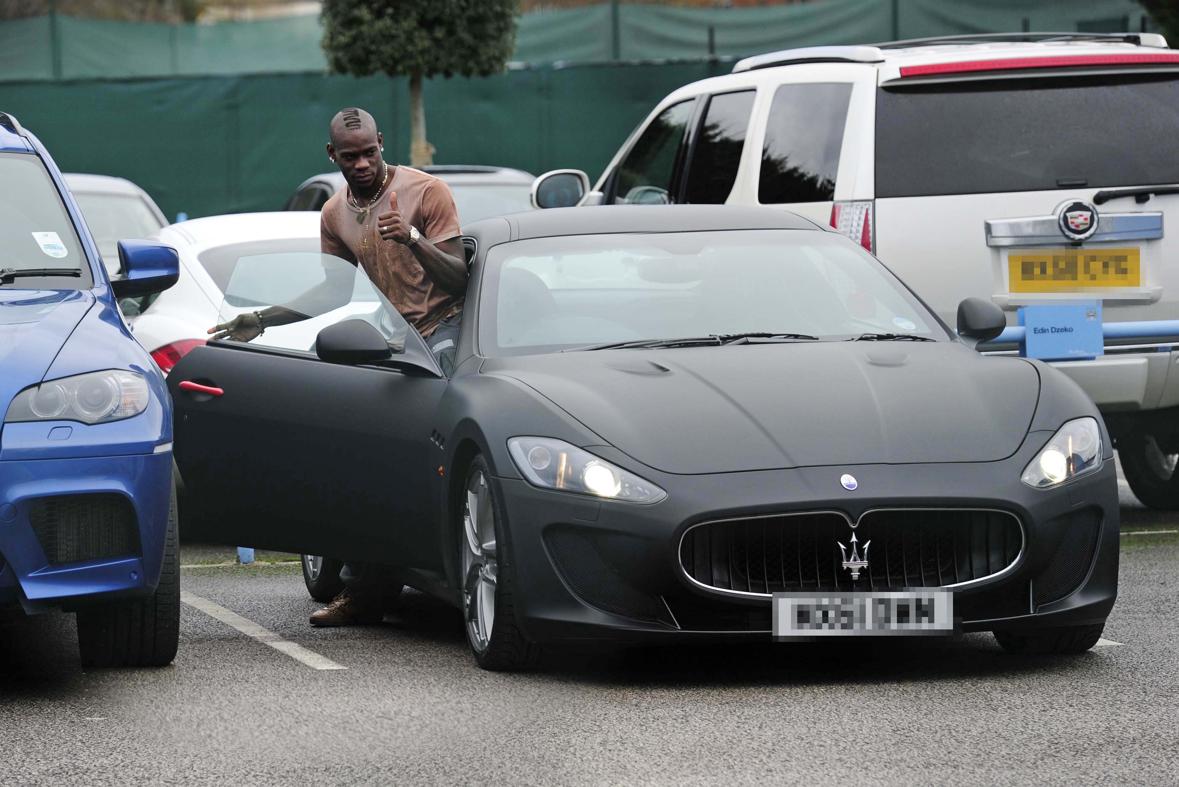 balotelli,  mario balotelli,  cầu thủ,  siêu xe,  bentley,  lamborghini,  mclaren,  ferrari,  audi,  mercedes,  maserati,  aston martin,  bugatti,  koenigsegg,  pagani,  đá bóng,  bóng đá ảnh 9 balotelli,  mario balotelli,  cau thu,  sieu xe,  bentley,  lamborghini,  mclaren,  ferrari,  audi,  mercedes,  maserati,  aston martin,  bugatti,  koenigsegg,  pagani,  da bong,  bong da anh 9