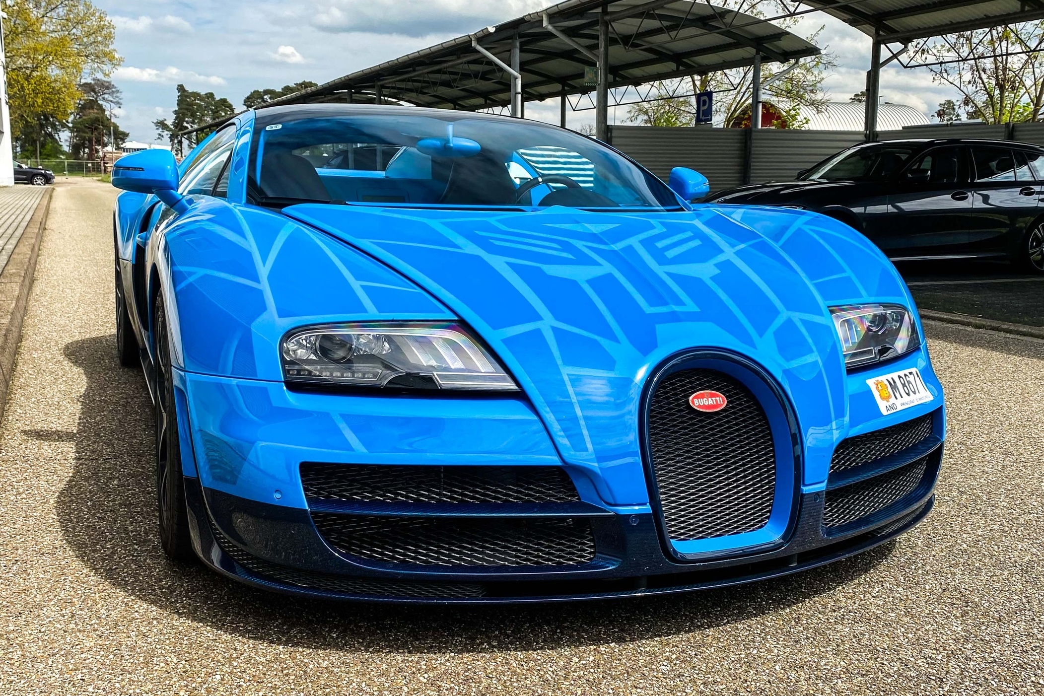 Bugatti Veyron Grand Sport Vitesse do phong cach Transformers hinh anh
