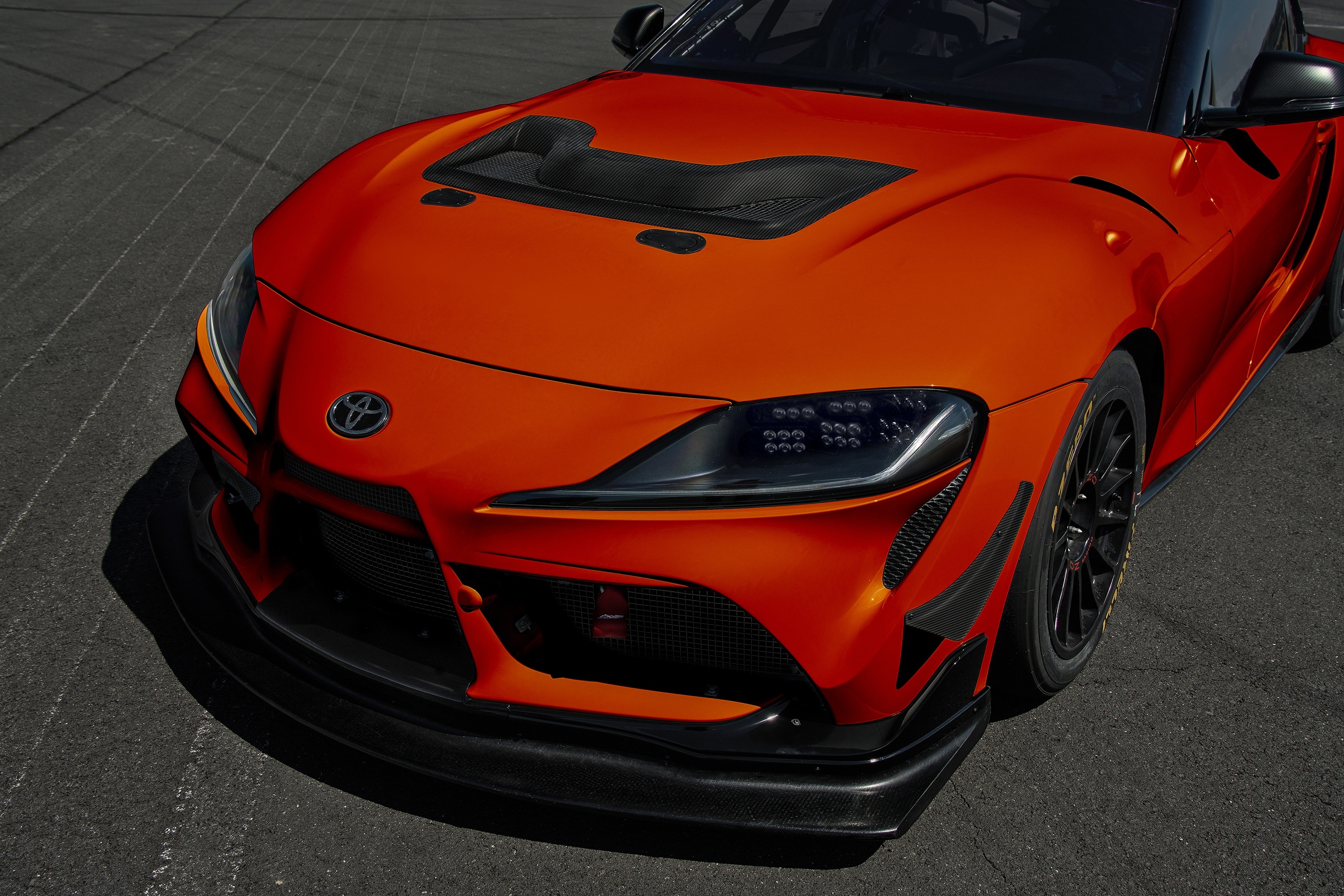 toyota,  supra,  gr supra,  toyota supra,  toyota gr supra,  Plasma Orange 100 Edition,  gioi han,  nhat ban,  gazoo,  gazoo racing,  lamborghini,  ferrari,  mclaren,  aston martin,  bugatti,  pagani,  koenigsegg,  bmw,  mercedes,  porsche,  maserati anh 7