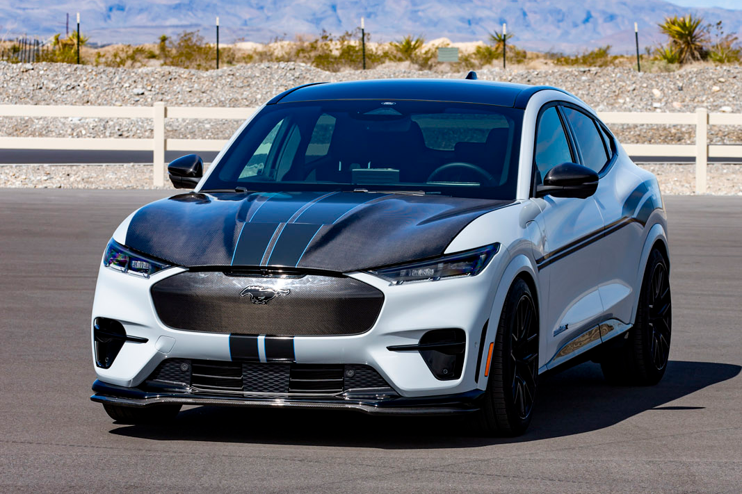 ford,  ford mustang,  mustang mach-e,  mach-e,  shelby mustang,  shelby,  shelby mustang mach-e,  xe dien,  Jaguar I-PACE,  tesla,  tesla model y,  model y,  mach-e gt anh 13