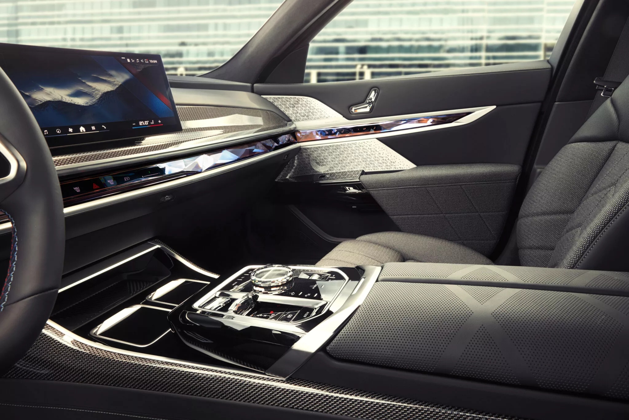 bmw,  i7,  i7 m70 xdrive,  i7 m70,  7-series,  7 series,  xe dien,  ev,  sedan,  sieu sang,  mercedes,  audi,  porsche anh 11