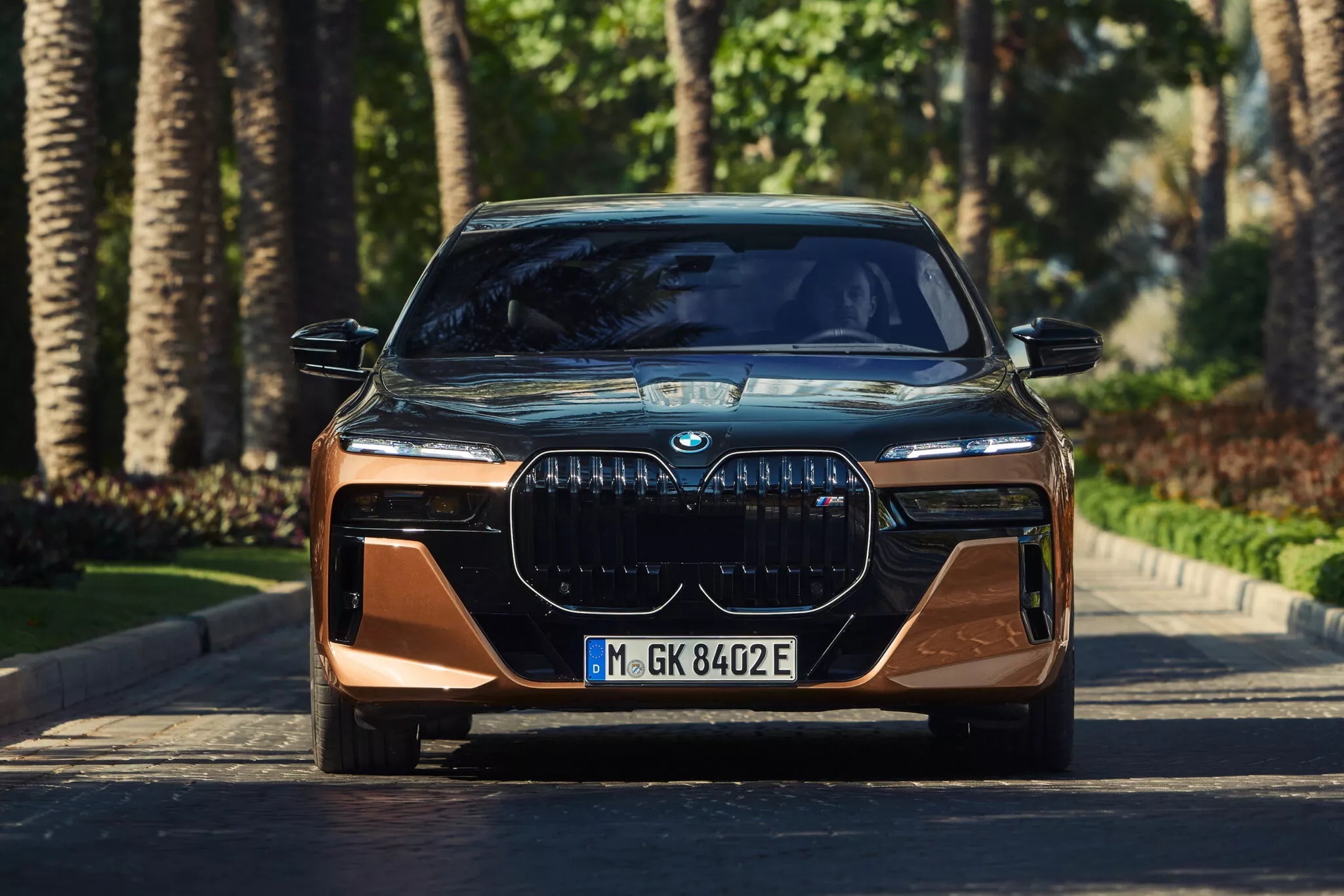 bmw,  i7,  i7 m70 xdrive,  i7 m70,  7-series,  7 series,  xe dien,  ev,  sedan,  sieu sang,  mercedes,  audi,  porsche anh 4