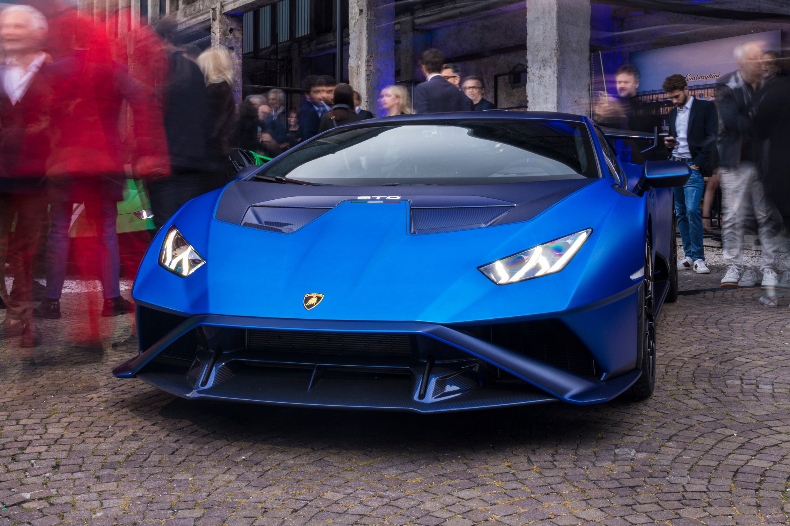 lamborghini,  huracan,  aventador,  gallardo,  murcielago,  revuelto,  sieu xe,  huracan sto,  huracan evo,  huracan evo spyder,  huracan tecnica,  60th anniversary,  ferrari,  mclaren,  aston martin,  porsche,  bugatti,  pagani,  koenigsegg,  maserati anh 8