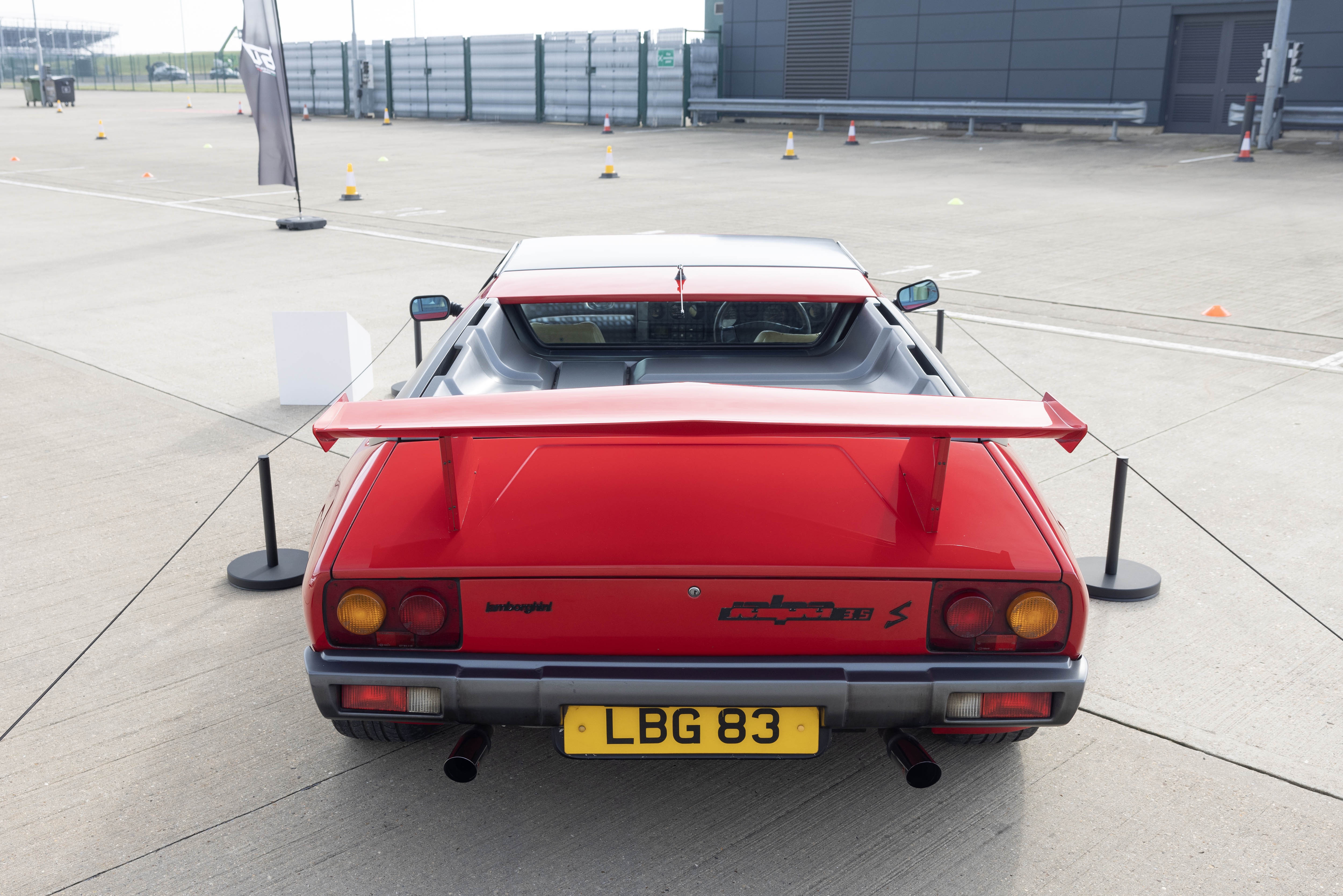 lamborghini, lamborghini day, siêu xe, gallardo, murcielago, huracan, aventador, revuelto, miura, countach, diablo, espada, 350 gt, 400 gt, lm002, ferrari, mclaren, aston martin, bugatti, pagani, koenigsegg, porsche, maserati ảnh 11 lamborghini, lamborghini day, sieu xe, gallardo, murcielago, huracan, aventador, revuelto, miura, countach, diablo, espada, 350 gt, 400 gt, lm002, ferrari, mclaren, aston martin, bugatti, pagani, koenigsegg, porsche, maserati anh 11