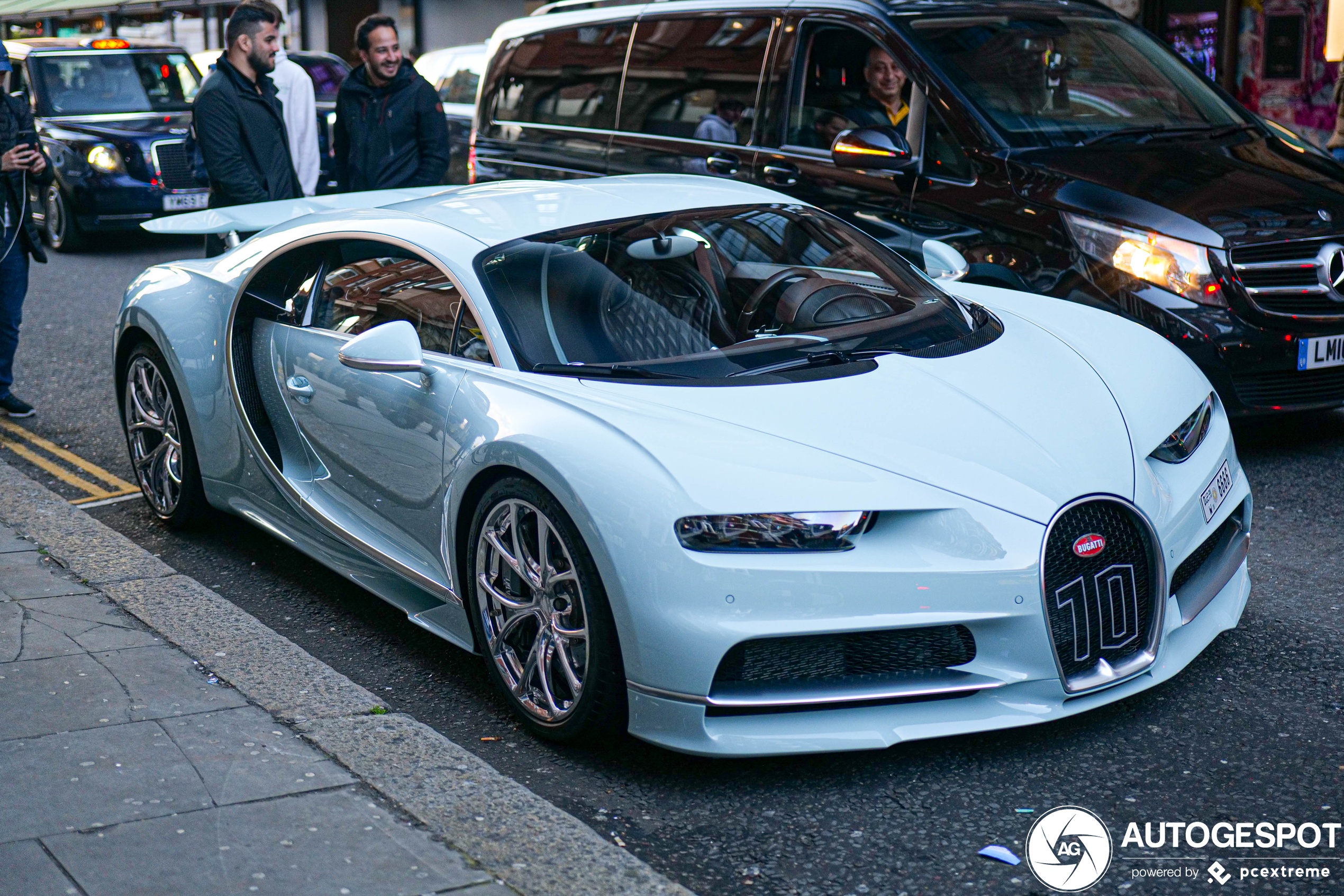 bugatti,  chiron,  bugatti chiron,  chiron Vainqueur de Coeur,  Vainqueur de Coeur,  hypercar,  sieu xe,  supercar,  koenigsegg,  pagani,  lamborghini,  mclaren,  ferrari,  aston martin,  porsche,  maserati anh 2