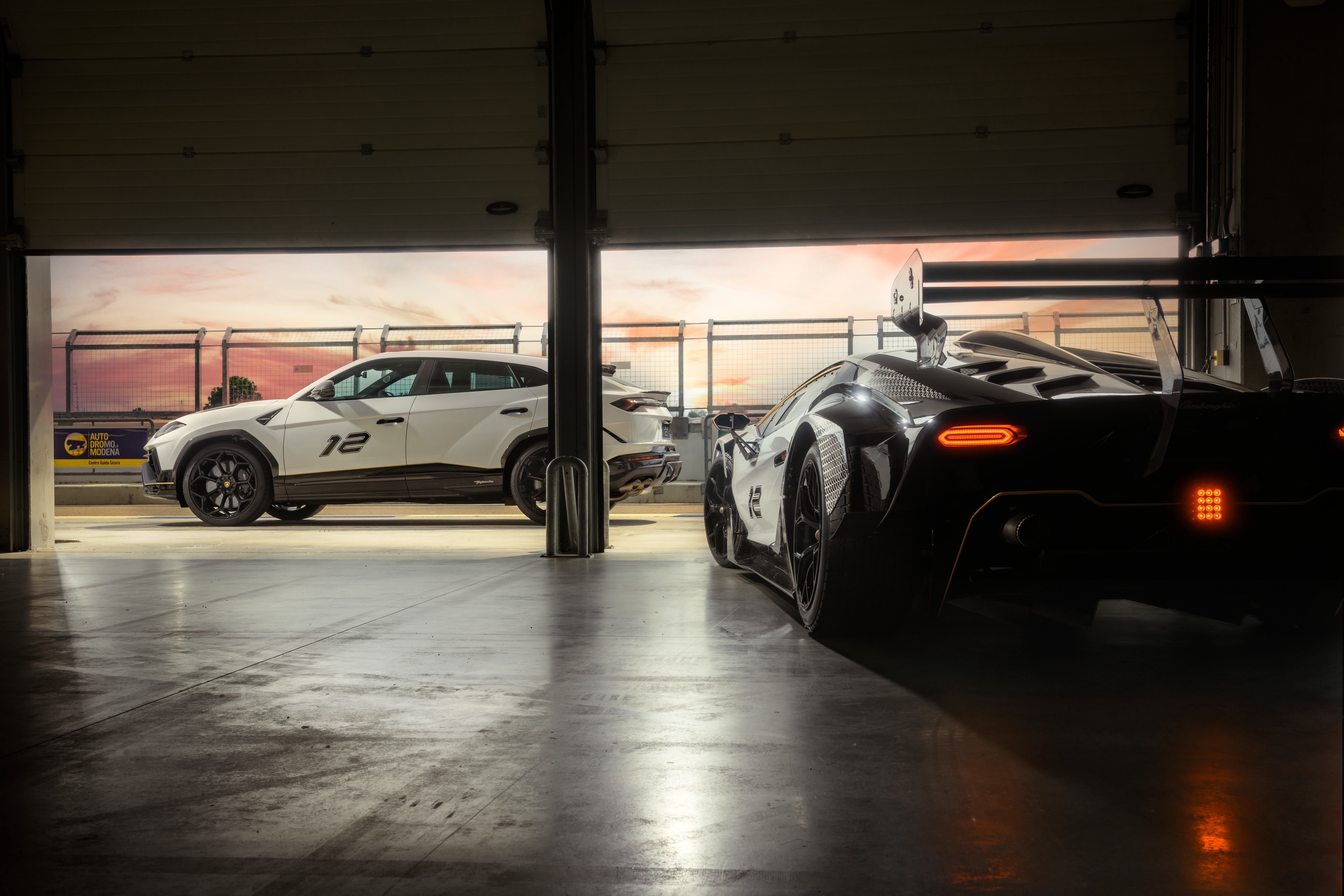lamborghini,  urus,  urus performante,  lamborghini urus,  lamborghini urus performante,  suv,  siêu xe,  siêu suv,  hiệu suất cao,  scv12,  essenza,  essenza scv12,  urus performante essenza scv12,  ad personam,  ferrari,  mclaren,  porsche,  maserati,  aston martin,  bugatti,  pagani,  koenigsegg ảnh 10 lamborghini,  urus,  urus performante,  lamborghini urus,  lamborghini urus performante,  suv,  sieu xe,  sieu suv,  hieu suat cao,  scv12,  essenza,  essenza scv12,  urus performante essenza scv12,  ad personam,  ferrari,  mclaren,  porsche,  maserati,  aston martin,  bugatti,  pagani,  koenigsegg anh 10