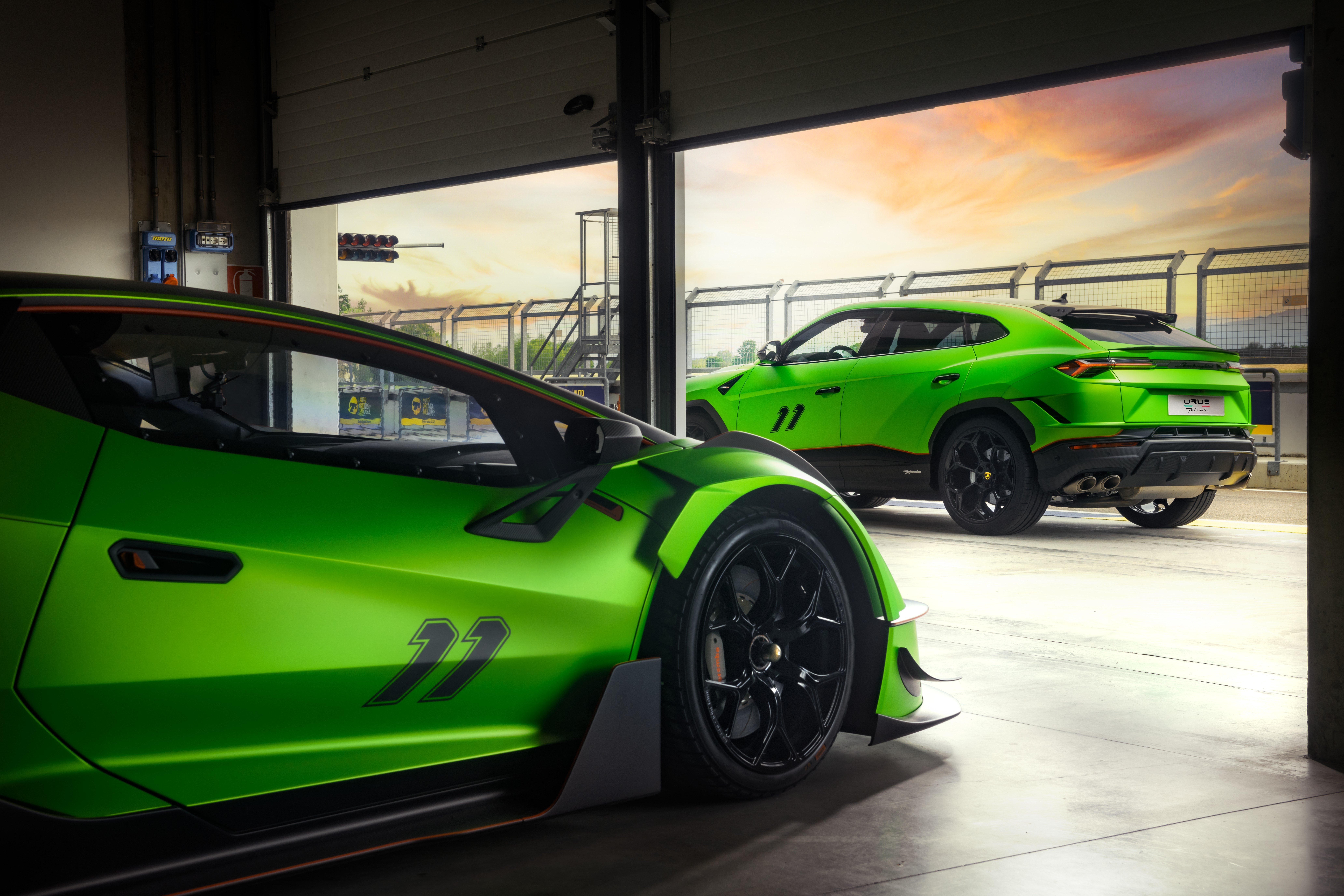 lamborghini,  urus,  urus performante,  lamborghini urus,  lamborghini urus performante,  suv,  siêu xe,  siêu suv,  hiệu suất cao,  scv12,  essenza,  essenza scv12,  urus performante essenza scv12,  ad personam,  ferrari,  mclaren,  porsche,  maserati,  aston martin,  bugatti,  pagani,  koenigsegg ảnh 4 lamborghini,  urus,  urus performante,  lamborghini urus,  lamborghini urus performante,  suv,  sieu xe,  sieu suv,  hieu suat cao,  scv12,  essenza,  essenza scv12,  urus performante essenza scv12,  ad personam,  ferrari,  mclaren,  porsche,  maserati,  aston martin,  bugatti,  pagani,  koenigsegg anh 4