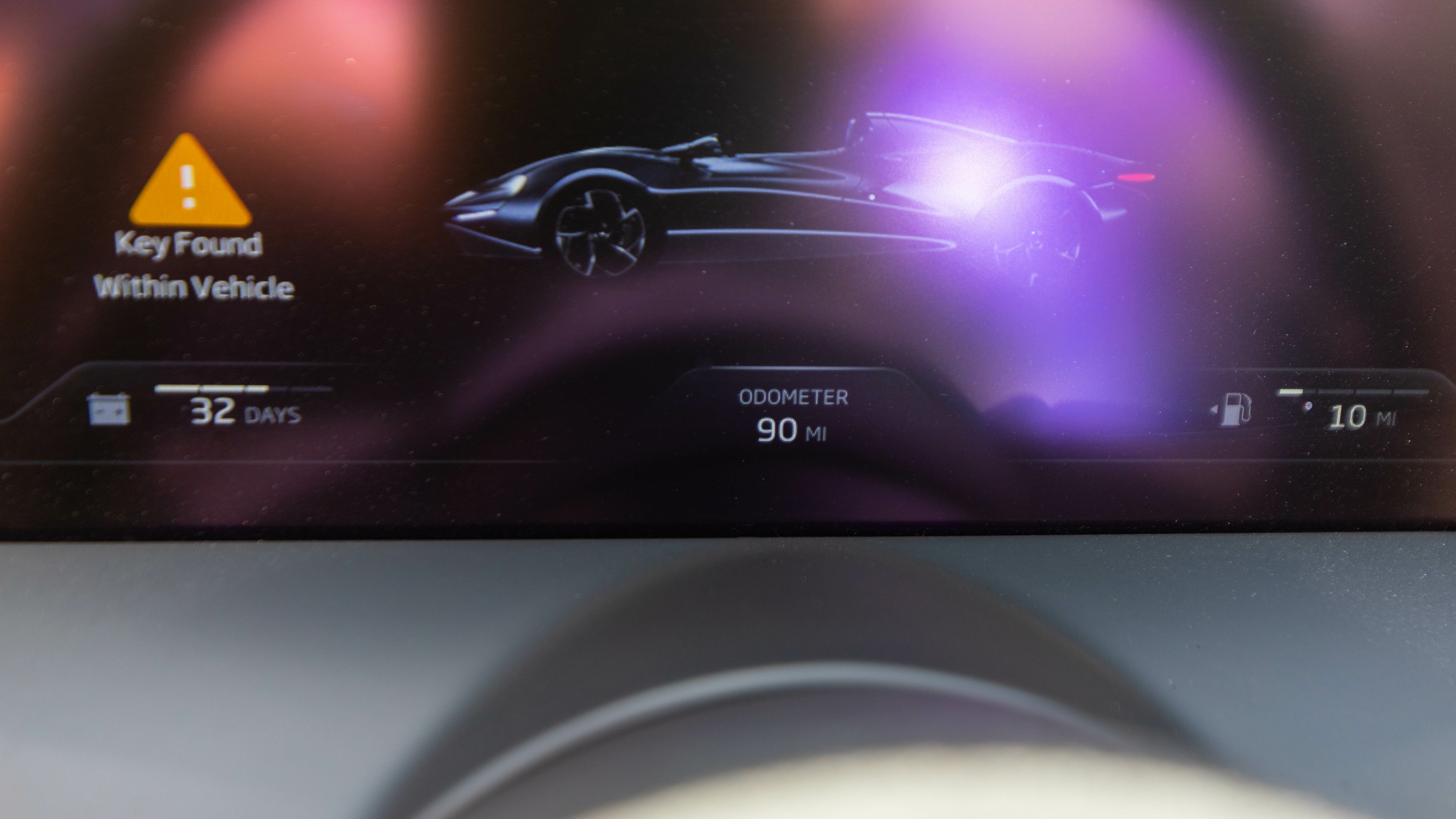 mclaren,  elva,  speedster,  mclaren elva,  artura,  mclaren gt,  senna,  speedtail,  720s,  750s,  765lt,  sieu xe,  lamborghini,  ferrari,  aston martin,  bugatti,  koenigsegg,  pagani,  porsche,  maserati,  dau gia,  mecum anh 18