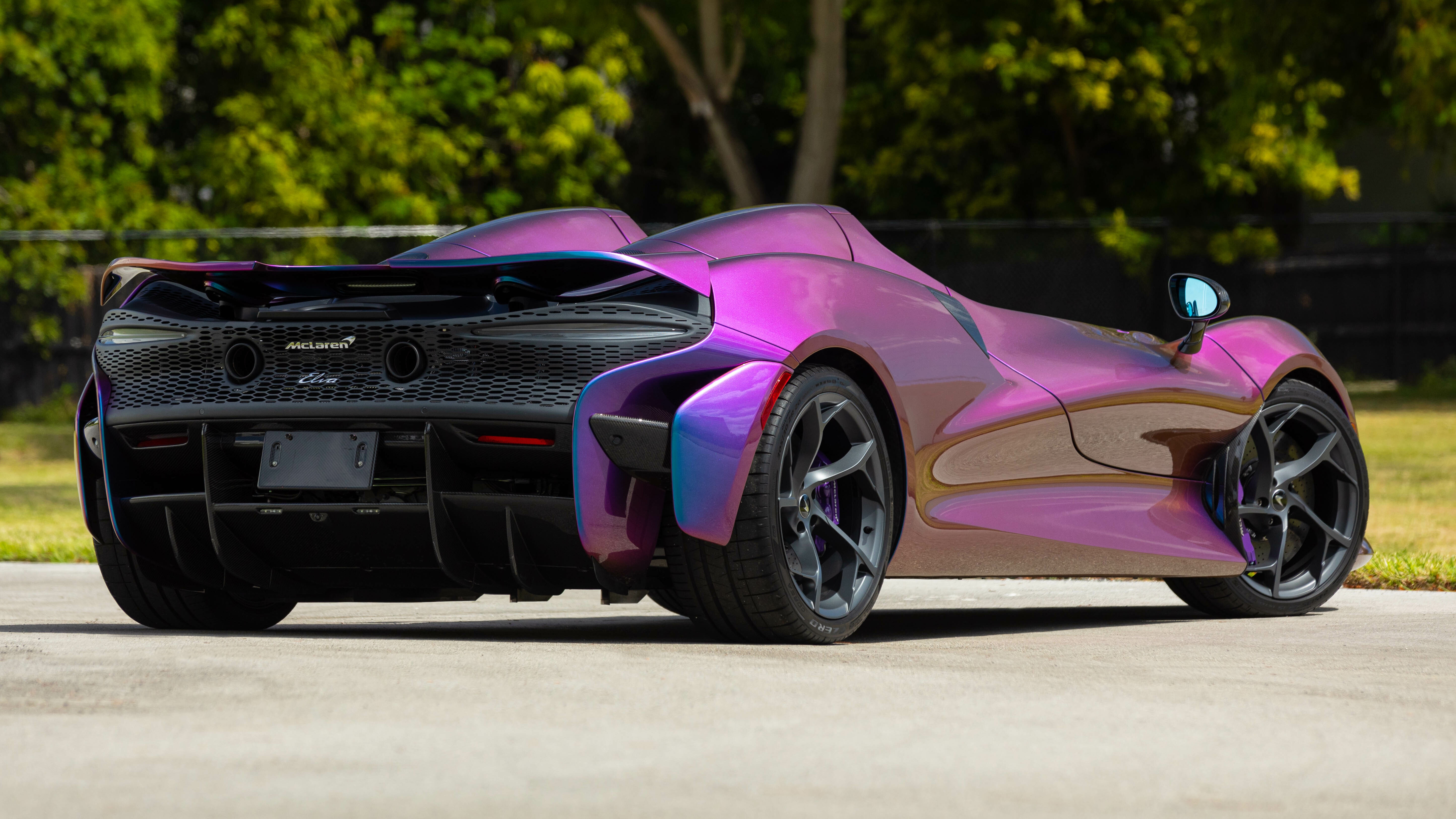 mclaren,  elva,  speedster,  mclaren elva,  artura,  mclaren gt,  senna,  speedtail,  720s,  750s,  765lt,  sieu xe,  lamborghini,  ferrari,  aston martin,  bugatti,  koenigsegg,  pagani,  porsche,  maserati,  dau gia,  mecum anh 4