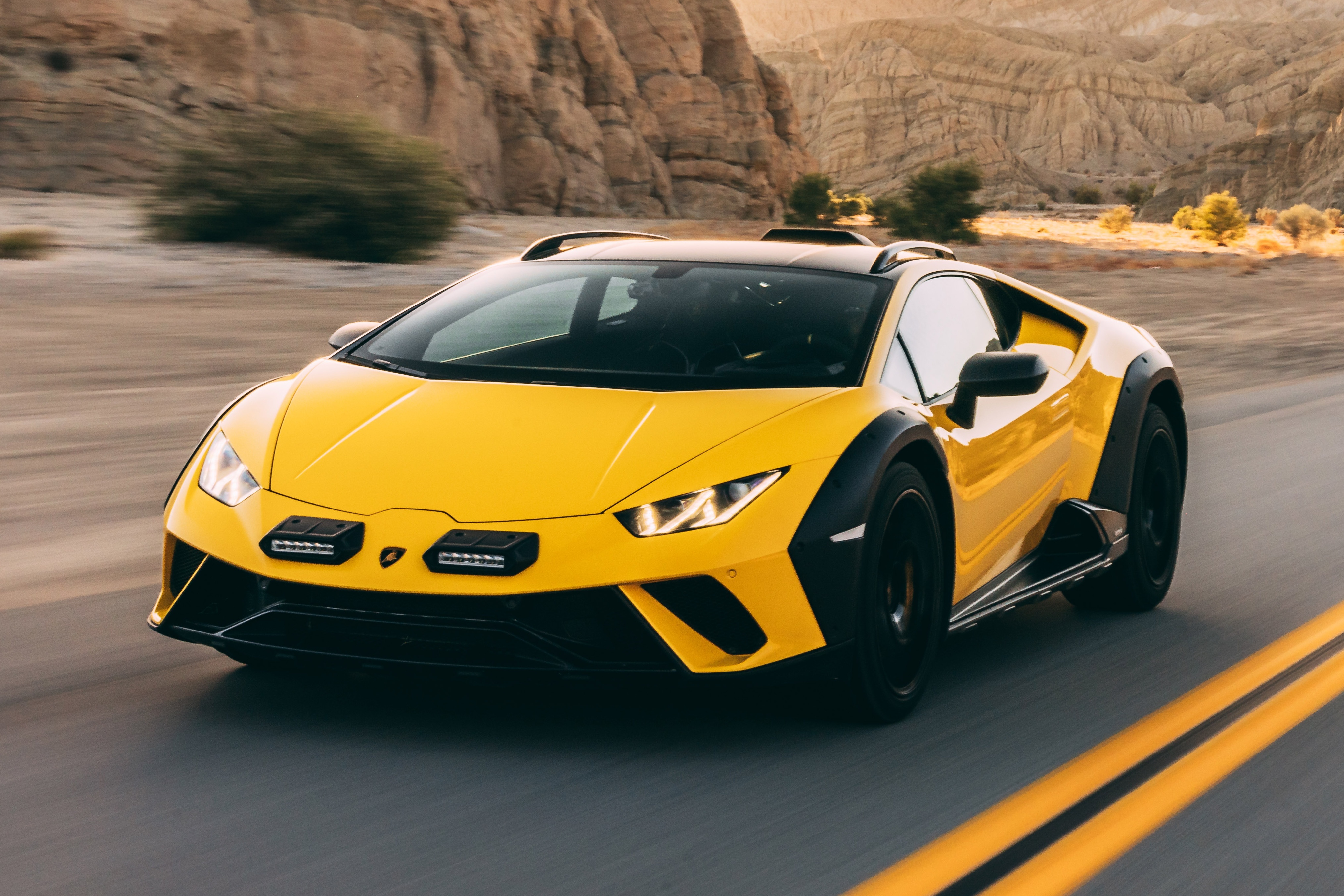 lamborghini,  huracan,  sterrato,  huracan sterrato,  aventador,  revuelto,  urus,  gallardo,  murcielago,  sieu xe,  dia hinh,  off-road,  offroad,  ferrari,  mclaren,  aston martin,  porsche,  maserati,  bugatti,  pagani,  koenigsegg anh 1