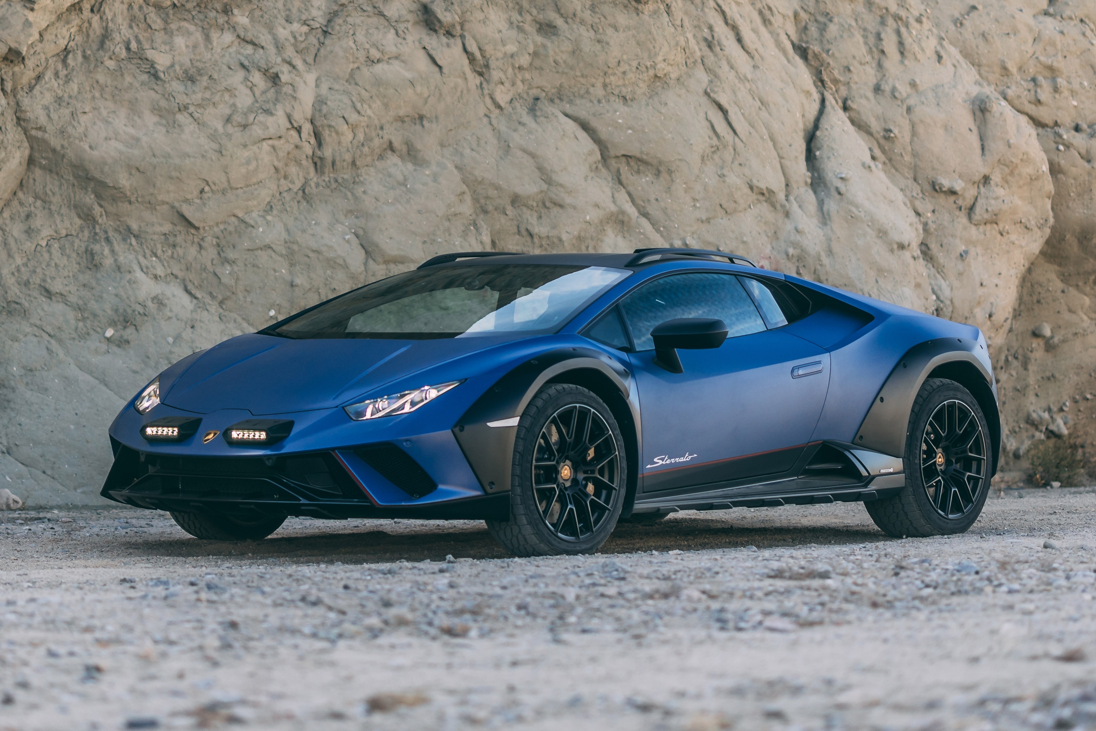 lamborghini,  huracan,  sterrato,  huracan sterrato,  aventador,  revuelto,  urus,  gallardo,  murcielago,  sieu xe,  dia hinh,  off-road,  offroad,  ferrari,  mclaren,  aston martin,  porsche,  maserati,  bugatti,  pagani,  koenigsegg anh 7