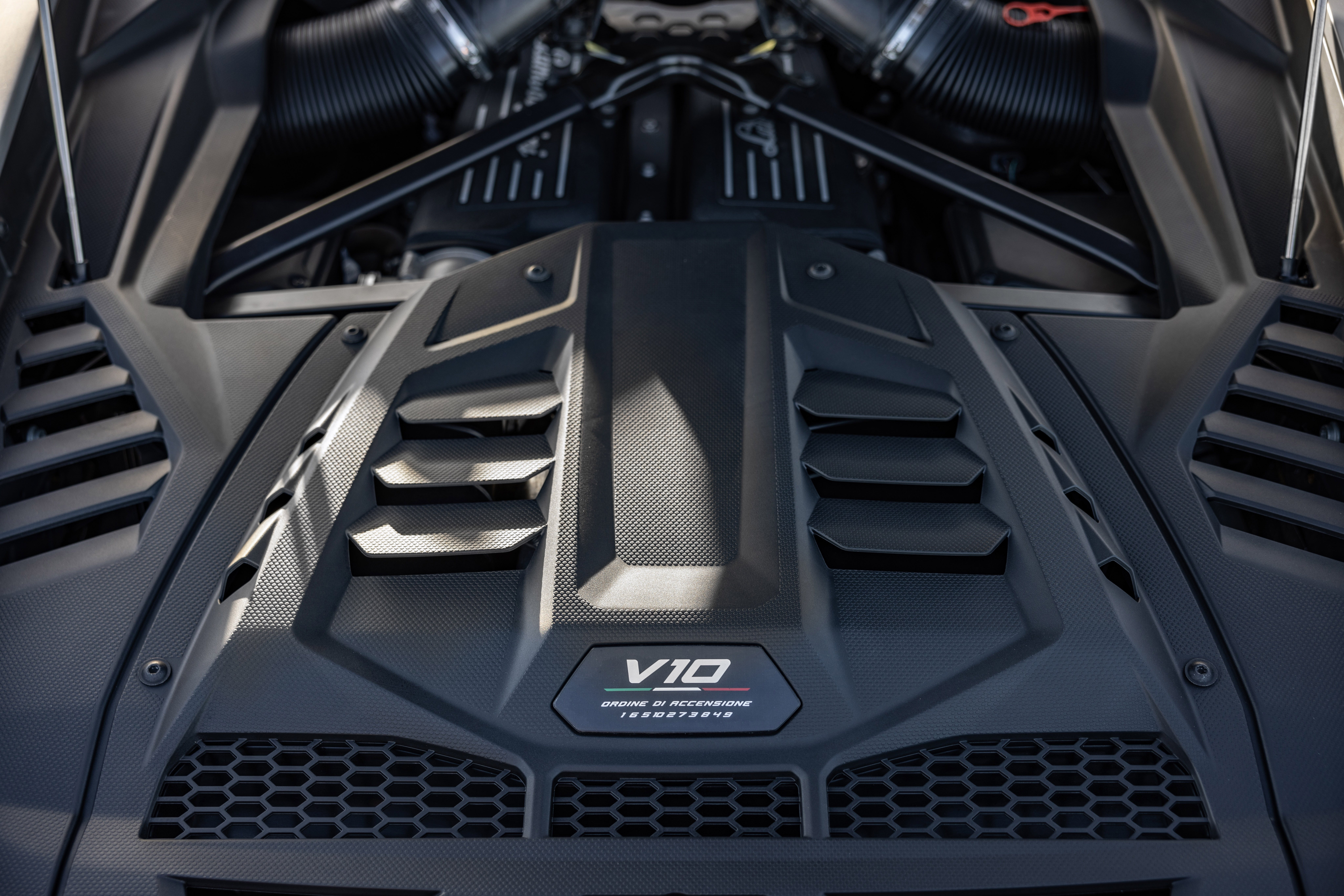 lamborghini,  huracan,  sterrato,  huracan sterrato,  aventador,  revuelto,  urus,  gallardo,  murcielago,  sieu xe,  dia hinh,  off-road,  offroad,  ferrari,  mclaren,  aston martin,  porsche,  maserati,  bugatti,  pagani,  koenigsegg anh 13