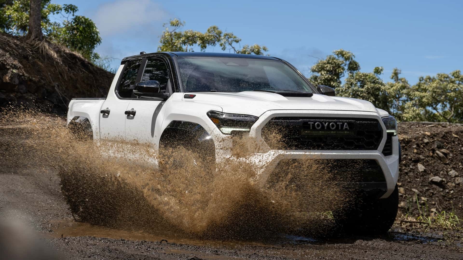 toyota,  tacoma,  toyota tacoma,  trd,  tacoma trd pro,  ban tai,  pickup,  pick-up,  hieu nang cao,  hieu suat cao,  ford,  ranger,  raptor,  ranger raptor,  chevrolet colorado,  zr2,  colorado zr2 anh 17