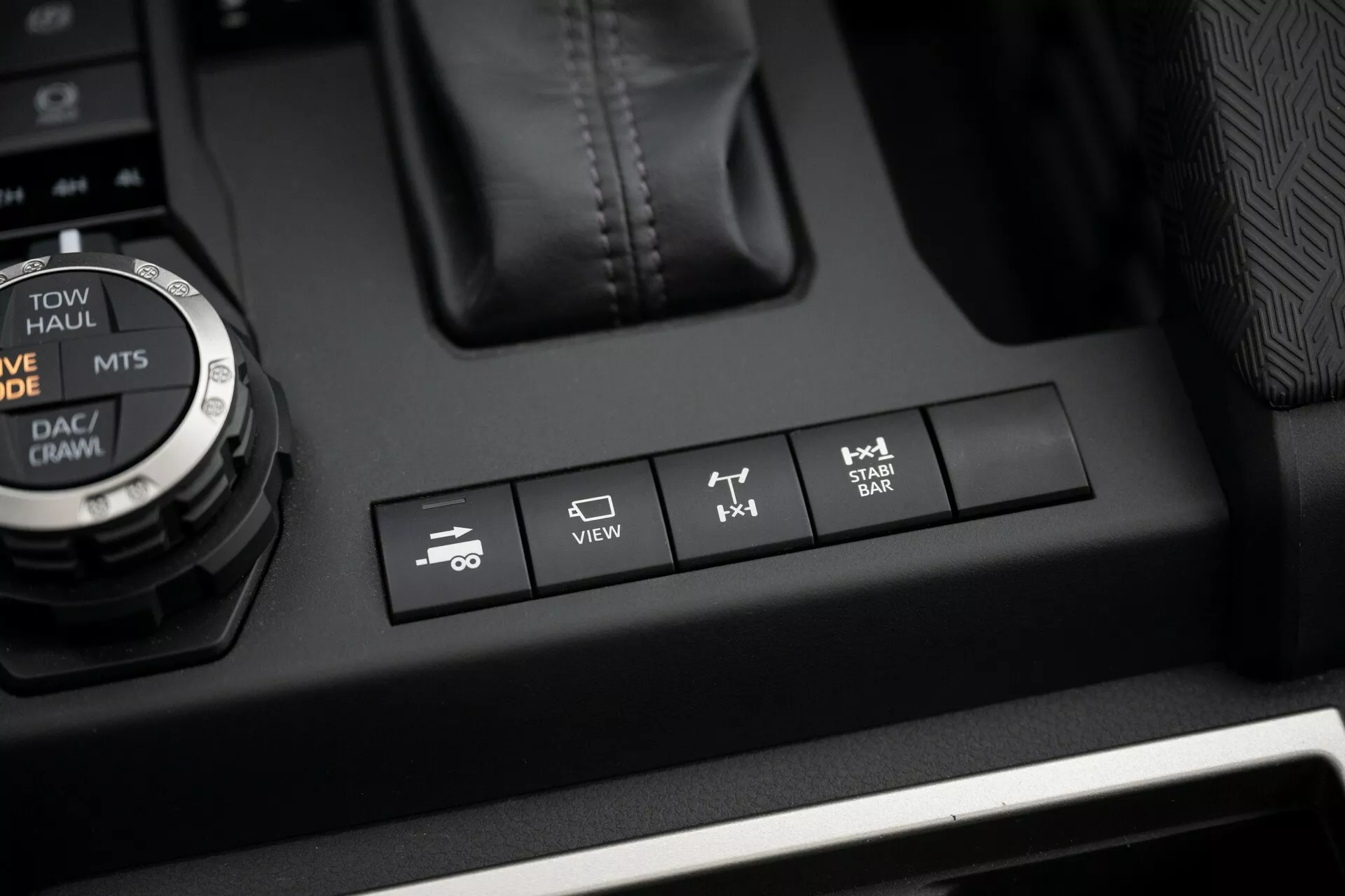 toyota,  tacoma,  toyota tacoma,  tacoma trailhunter,  trailhunter,  toyota tacoma trailhunter,  ban tai,  dia hinh,  xe ban tai,  pick-up,  pickup,  trd,  trd pro,  tacoma trd pro,  ford,  ranger,  mitsubishi,  triton,  toyota hilux anh 23