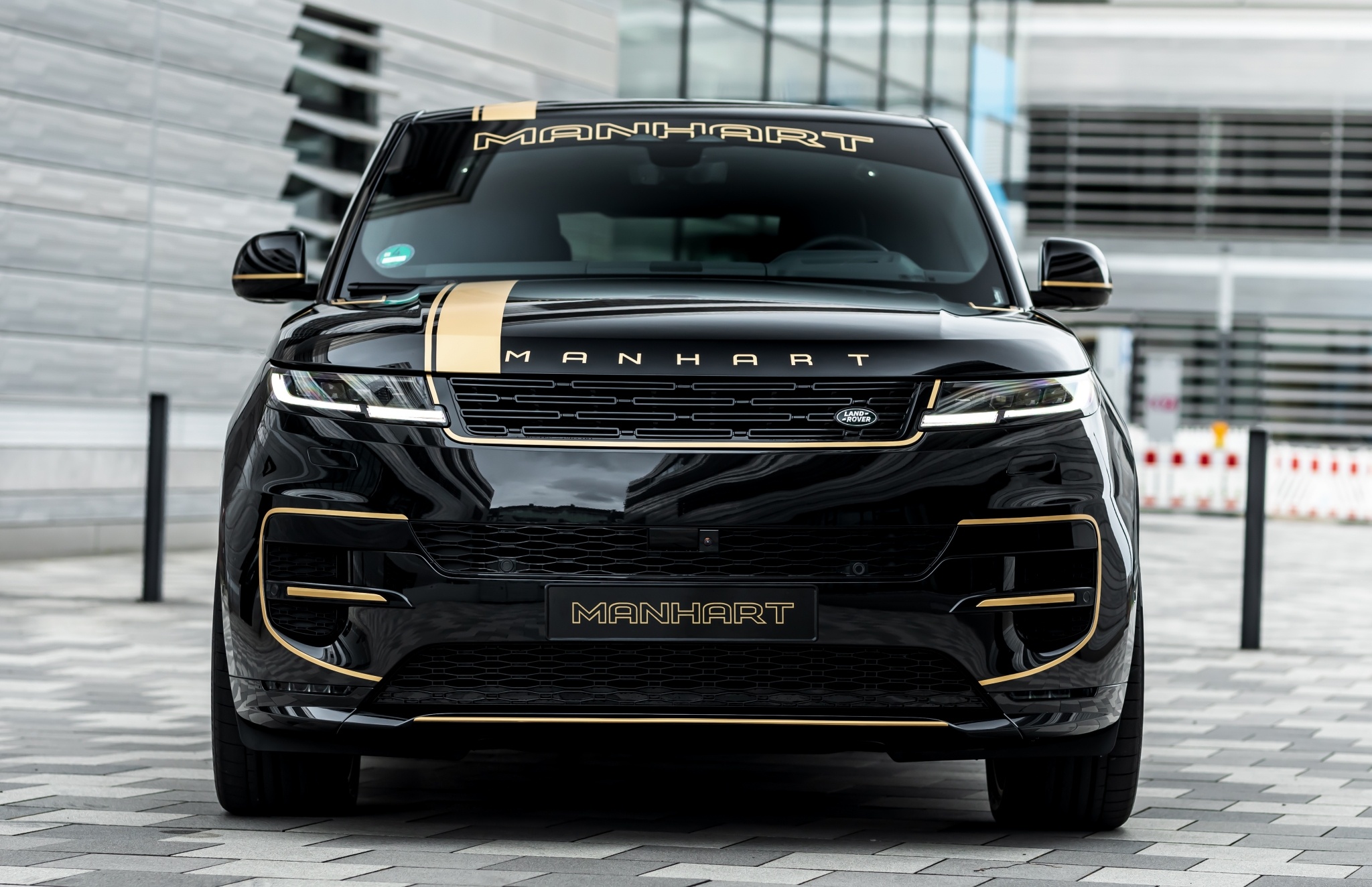 land rover,  range rover,  range rover sport,  suv,  địa hình,  xe địa hình,  off-road,  xe độ,  manhart,  mansory,  novitec,  brabus ảnh 3 land rover,  range rover,  range rover sport,  suv,  dia hinh,  xe dia hinh,  off-road,  xe do,  manhart,  mansory,  novitec,  brabus anh 3