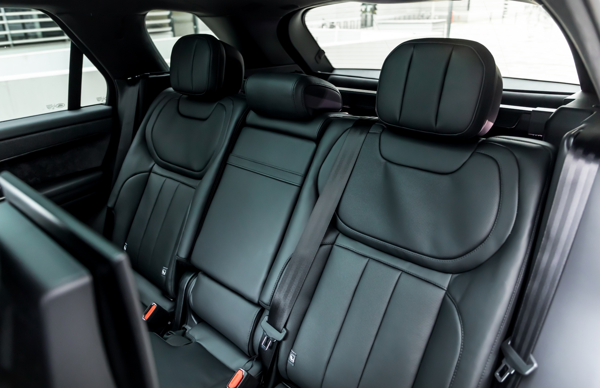 land rover,  range rover,  range rover sport,  suv,  địa hình,  xe địa hình,  off-road,  xe độ,  manhart,  mansory,  novitec,  brabus ảnh 13 land rover,  range rover,  range rover sport,  suv,  dia hinh,  xe dia hinh,  off-road,  xe do,  manhart,  mansory,  novitec,  brabus anh 13