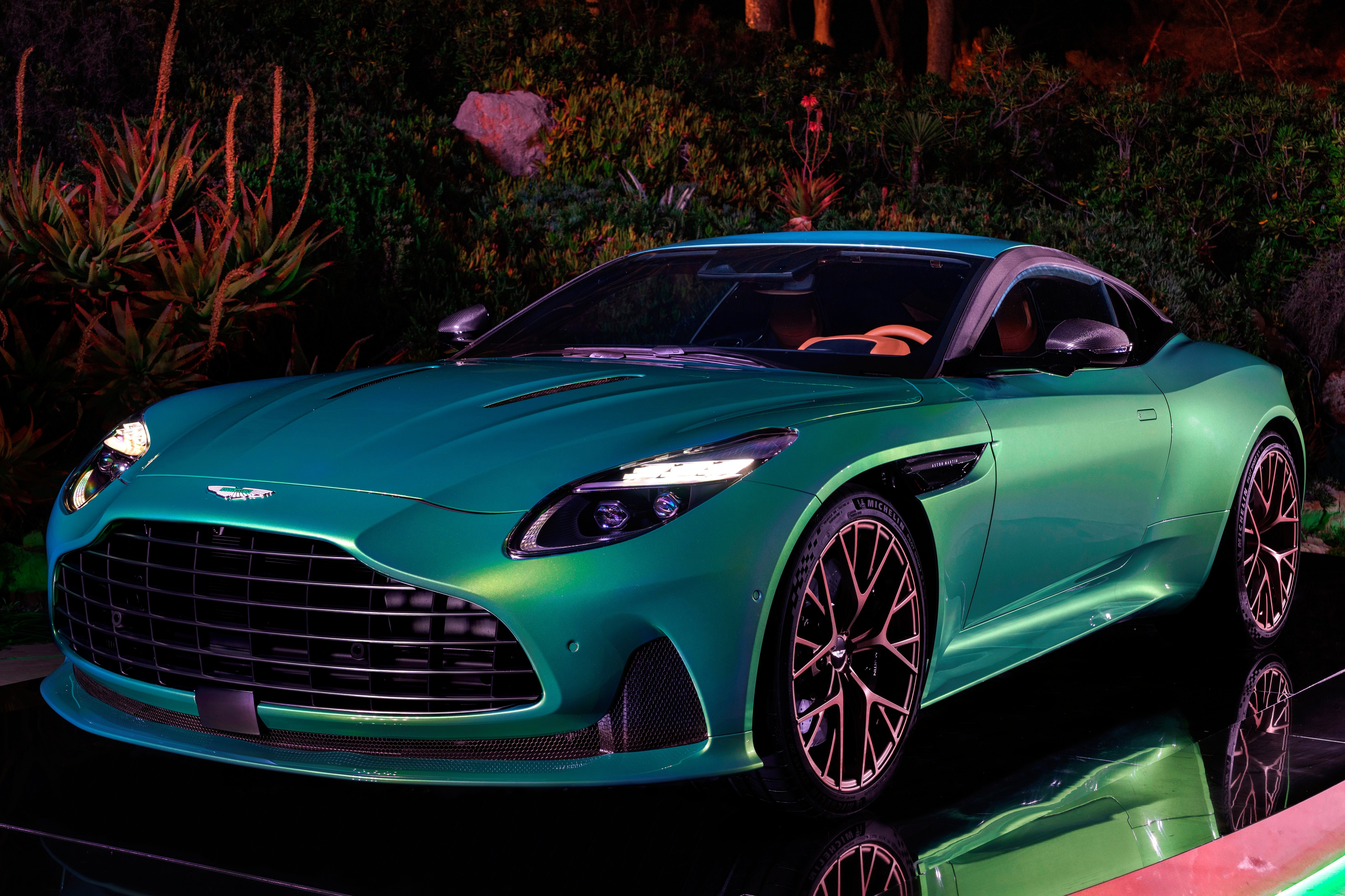 aston martin,  db12,  aston martin db12,  db11,  sieu xe,  supercar,  hypercar,  grand tourer,  grand touring,  gt,  lamborghini,  mclaren,  ferrari,  porsche,  maserati,  bugatti,  pagani,  koenigsegg anh 22