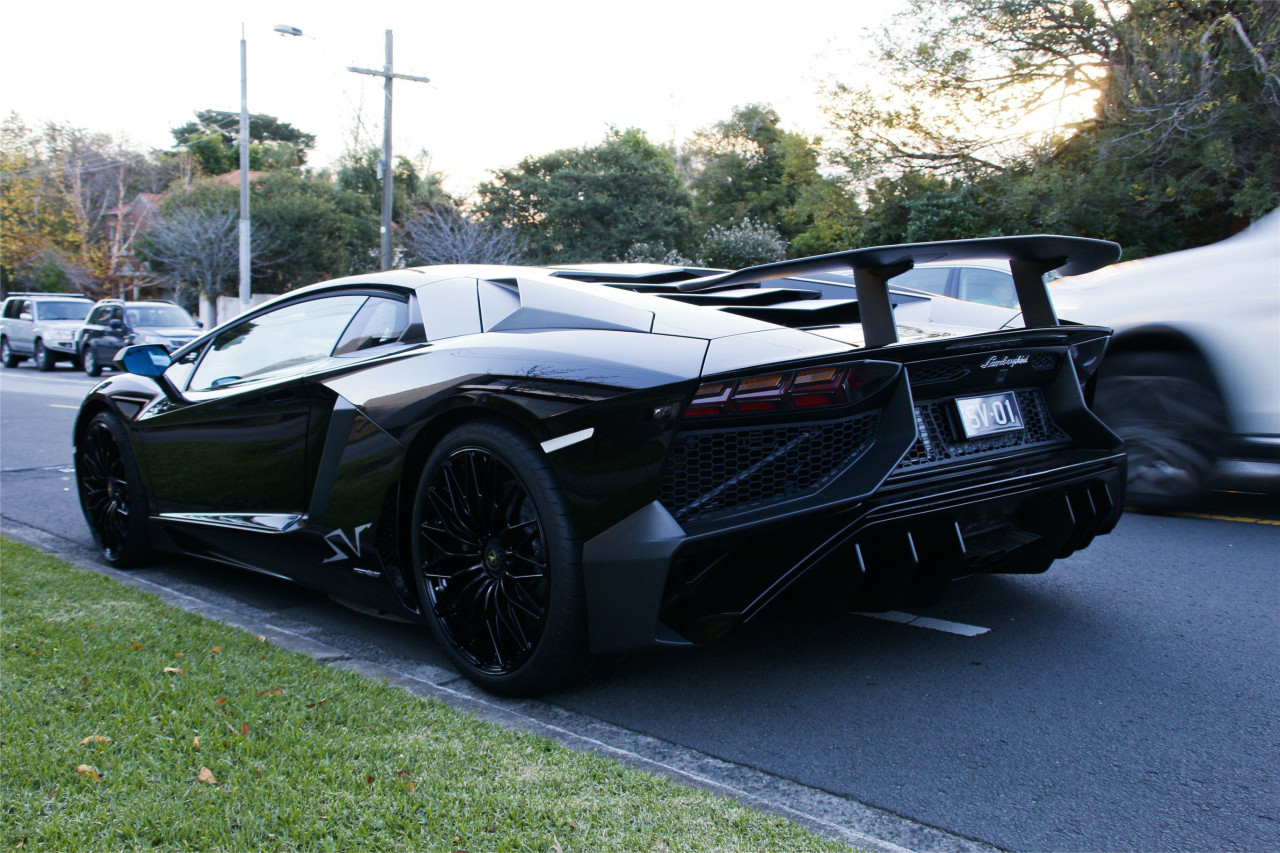 lamborghini,  aventador,  revuelto,  murcielago,  gallardo,  huracan,  urus,  aventador sv,  sv,  aventador sv roadster,  svj,  aventador svj,  aventador svj roadster,  sieu xe,  ferrari,  mclaren,  aston martin,  porsche,  maserati,  koenigsegg,  pagani,  bugatti anh 5