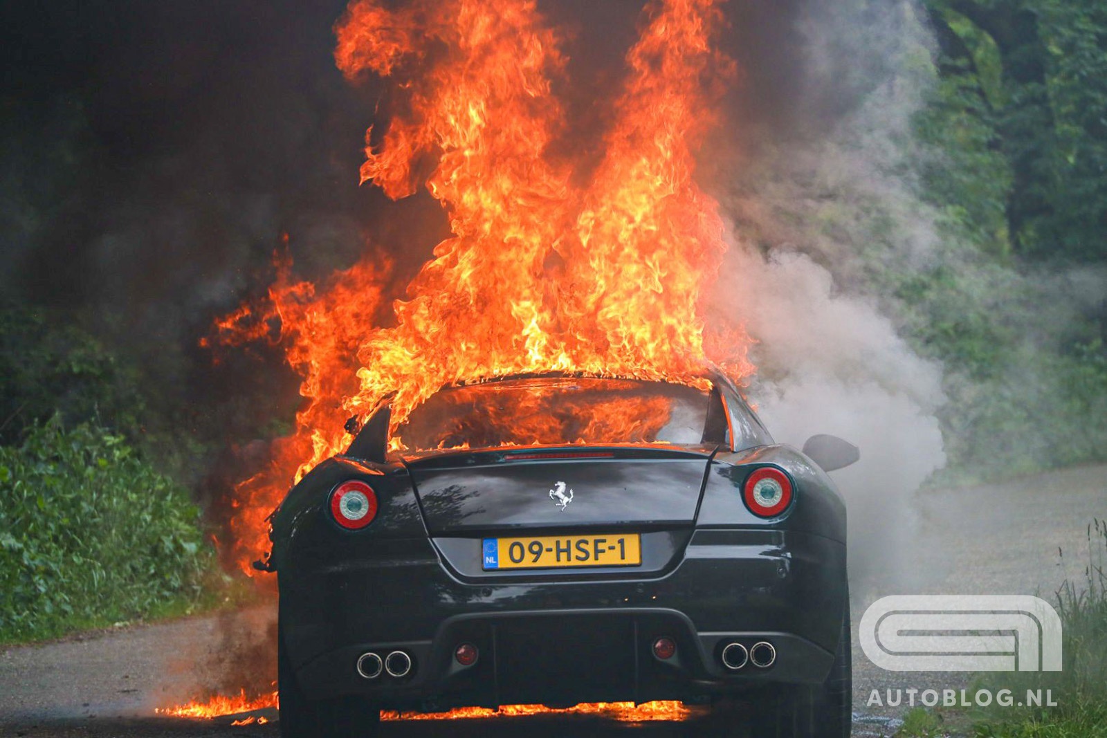 Sieu xe Ferrari 599 GTB Fiorano chay rui tai Ha Lan hinh anh