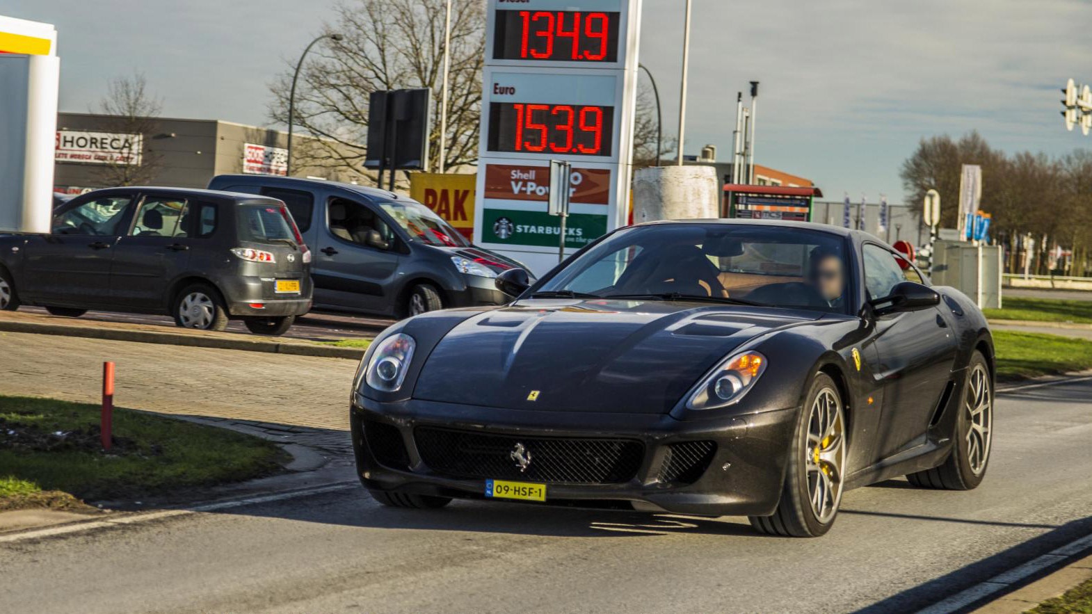 ferrari,  599,  599 gtb,  599 gtb fiorano,  ferrari 599,  ferrari 599 gtb,  ferrari 599 gtb fiorano,  tai nan,  hoa hoan,  boc chay,  sieu xe,  lamborghini,  porsche,  maserati,  aston martin,  mclaren,  pagani,  koenigsegg,  bugatti anh 5