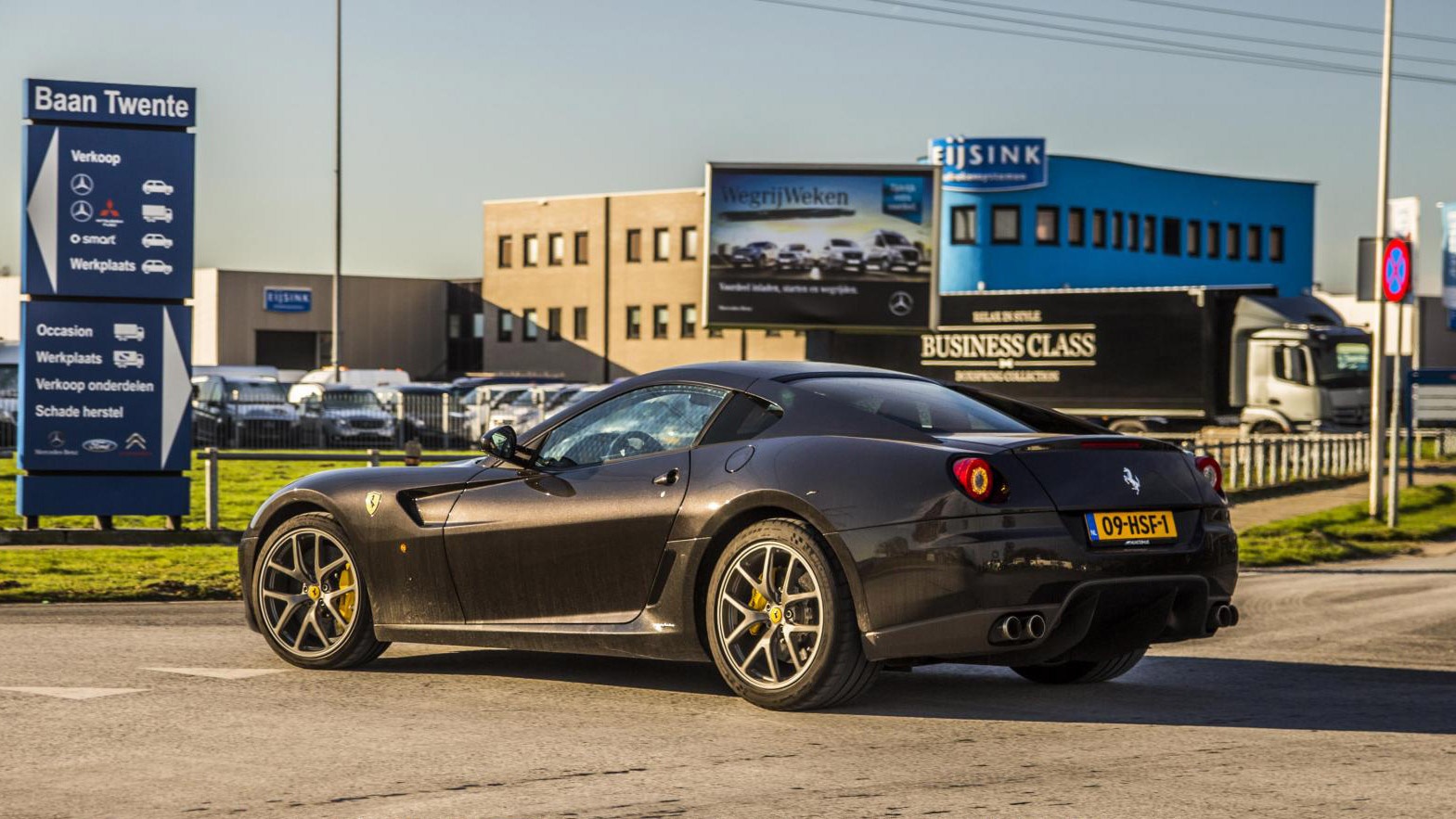 ferrari,  599,  599 gtb,  599 gtb fiorano,  ferrari 599,  ferrari 599 gtb,  ferrari 599 gtb fiorano,  tai nan,  hoa hoan,  boc chay,  sieu xe,  lamborghini,  porsche,  maserati,  aston martin,  mclaren,  pagani,  koenigsegg,  bugatti anh 6