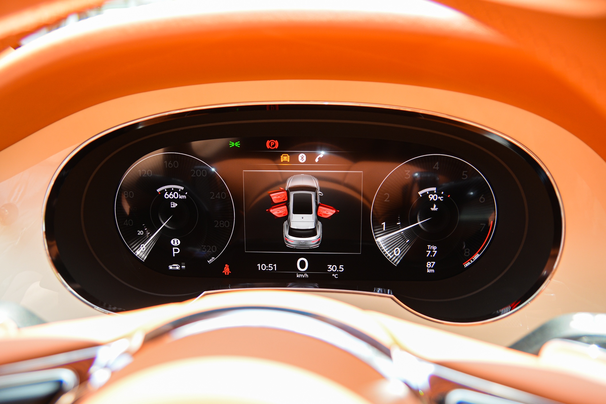 Bentayga EWB Azure Việt Nam ảnh 11 Bentayga EWB Azure Viet Nam anh 11