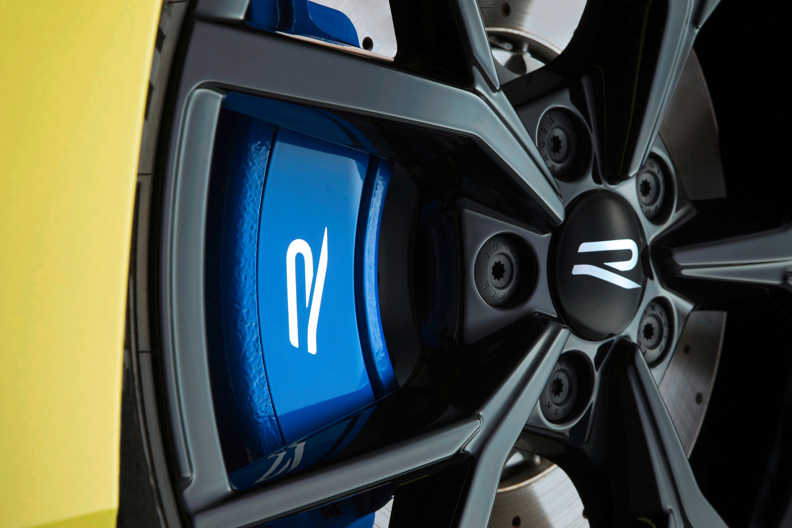 volkswagen,  golf,  golf r,  volkswagen golf,  volkswagen golf r,  golf r 333,  volkswagen golf r 333,  hatchback,  xe the thao,  hieu suat cao,  hieu nang cao,  civic,  civic type r,  honda,  honda civic,  honda civic type r anh 4