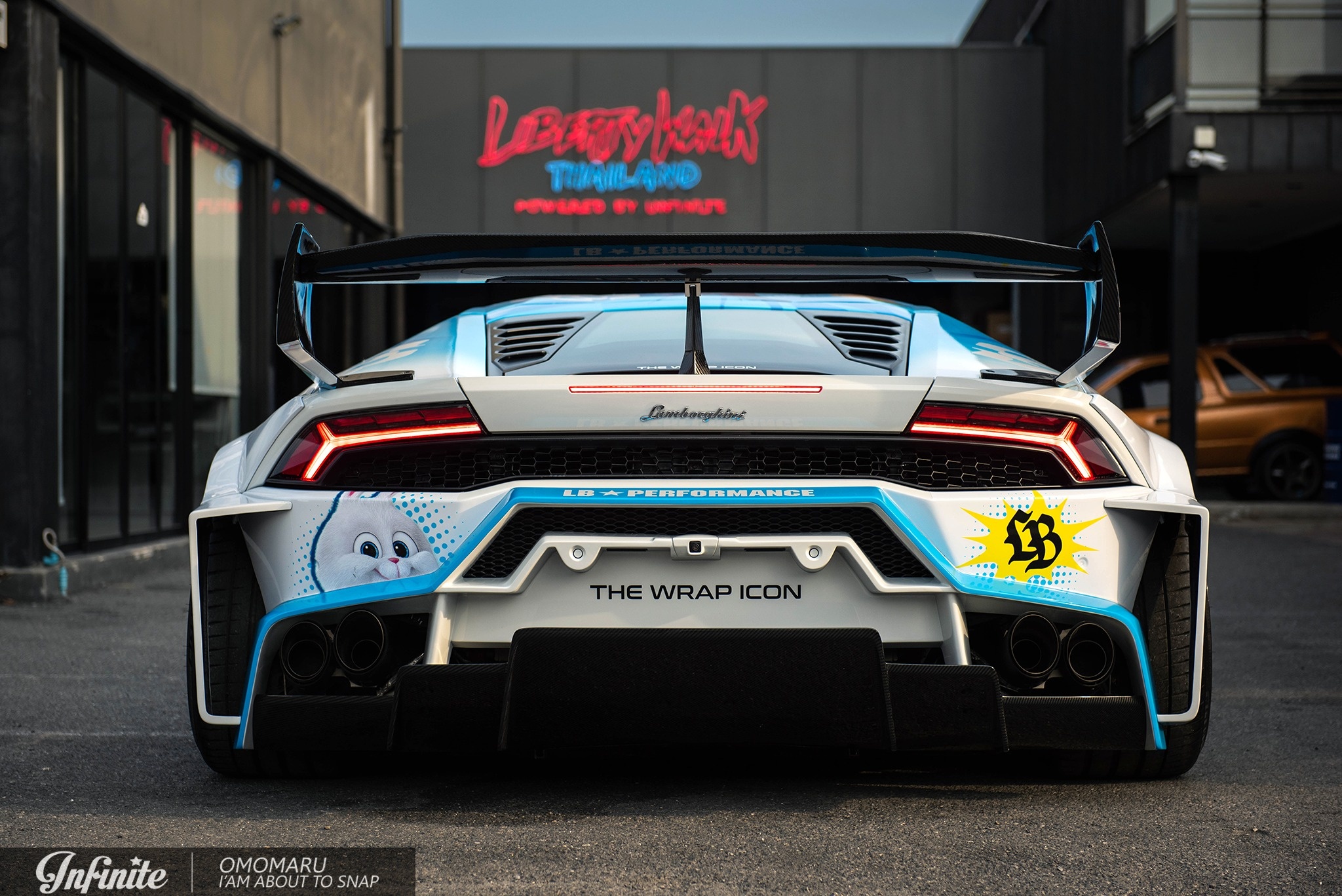 sieu xe,  lamborghini,  huracan,  liberty walk,  xe do,  than rong,  snowball,  Secret Life of Pets,  LB-Silhouette WORKS GT,  ferrari,  mclaren,  porsche,  maserati,  aston martin,  amg,  pagani,  koenigsegg,  bugatti,  thai lan anh 7