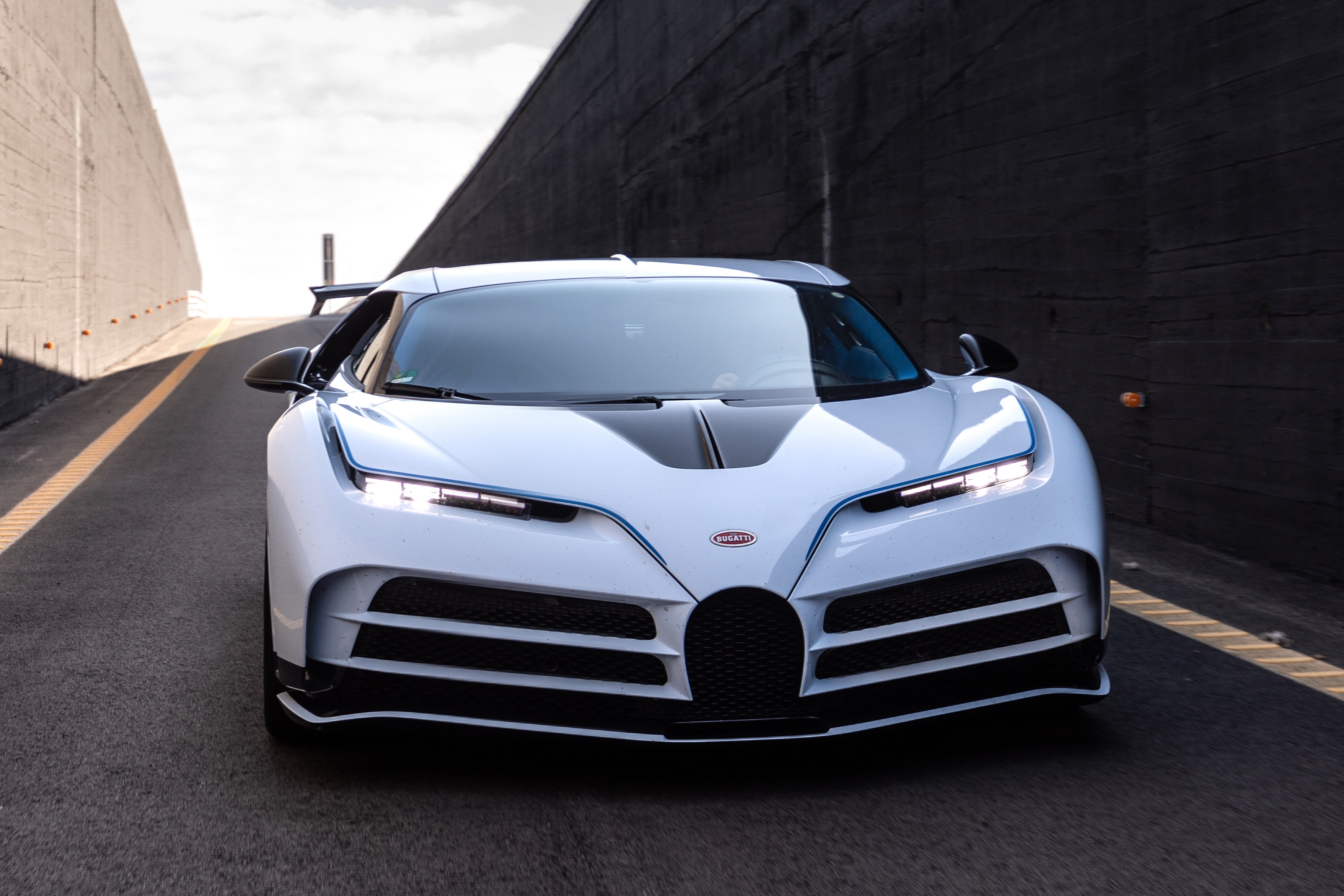 bugatti,  pagani,  koenigsegg,  chiron,  veyron,  divo,  centodieci,  zonda,  huayra,  imola,  hp barchetta,  utopia,  Bugatti La Voiture Noire,  La Voiture Noire,  rolls-royce,  boat tail,  sweptail,  chiron profilee,  maybach exelero,  maybach,  exelero,  Huayra Codalunga,  Codalunga anh 10