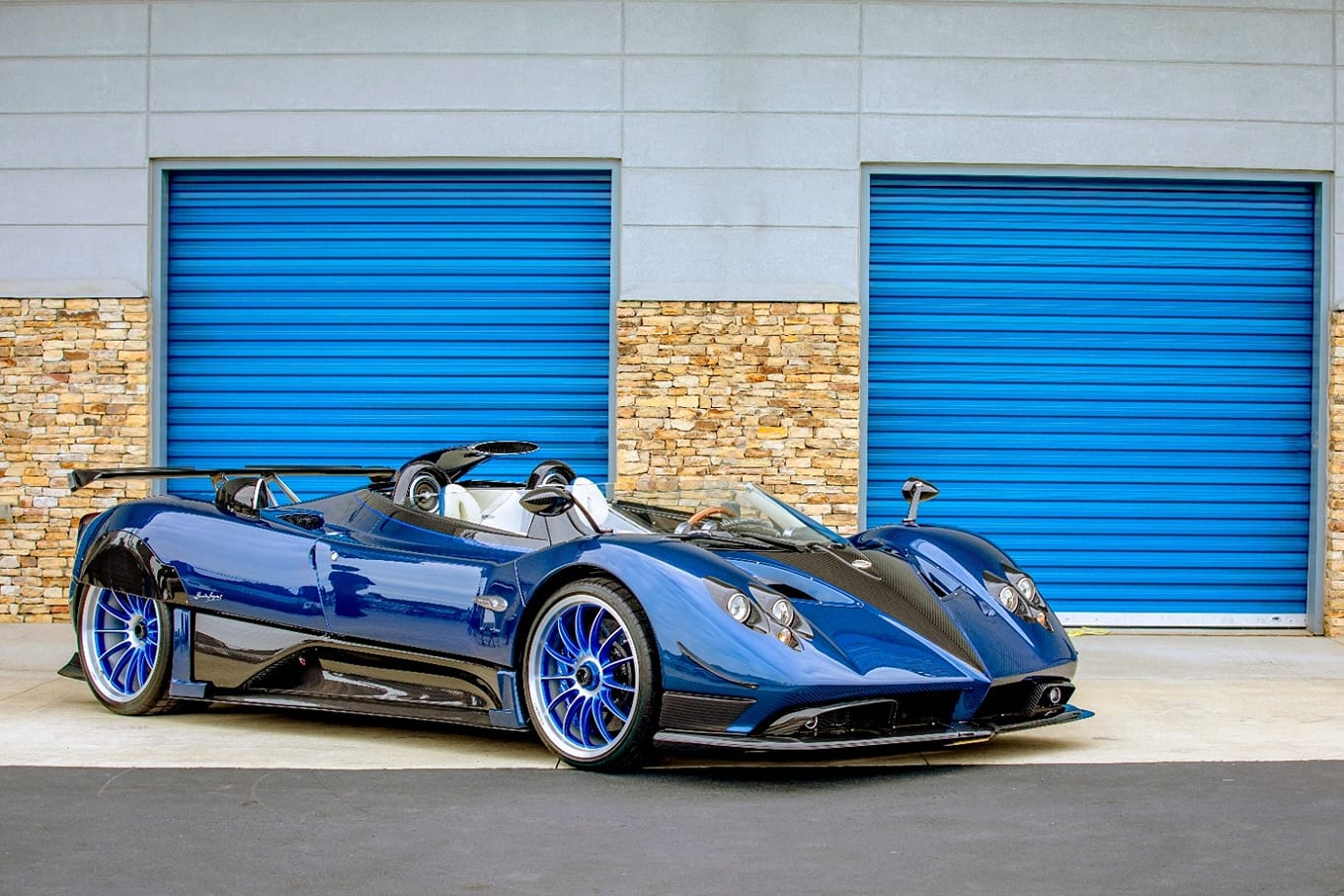 bugatti,  pagani,  koenigsegg,  chiron,  veyron,  divo,  centodieci,  zonda,  huayra,  imola,  hp barchetta,  utopia,  Bugatti La Voiture Noire,  La Voiture Noire,  rolls-royce,  boat tail,  sweptail,  chiron profilee,  maybach exelero,  maybach,  exelero,  Huayra Codalunga,  Codalunga anh 16