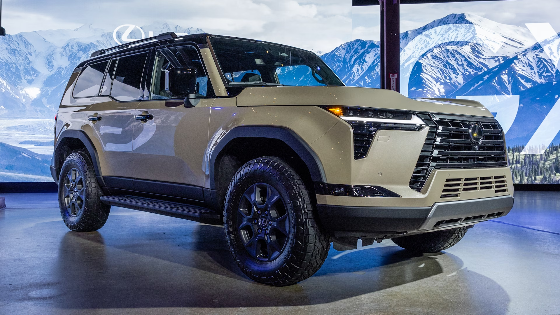 lexus gx,  hoan toan moi,  suv hang sang,  off-road,  cao cap anh 3