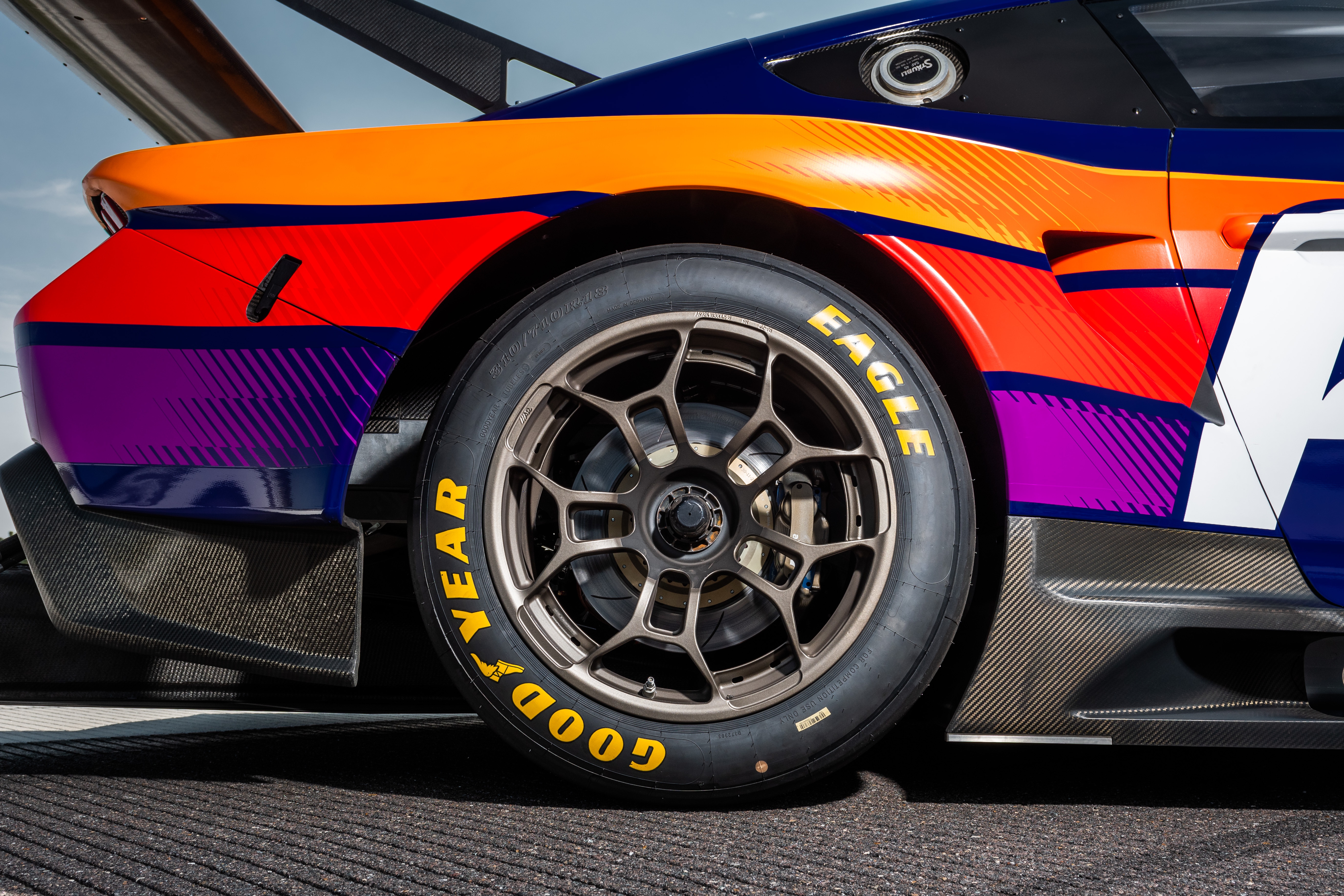 ford,  mustang,  gt3,  mustang gt3,  ford mustang,  ford mustang gt3,  xe dua,  fia,  xe the thao,  xe co bap,  co bap my,  dodge,  charger,  challenger,  chevrolet,  camaro anh 7