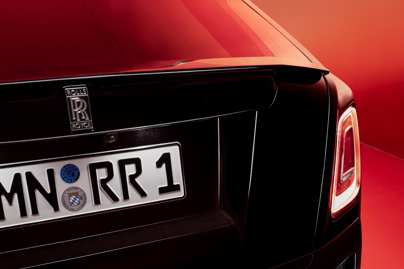 rolls-royce,  phantom,  ghost,  wraith,  dawn,  spectre,  sieu sang,  bentley,  mercedes,  novitec,  spofec,  xe do anh 8