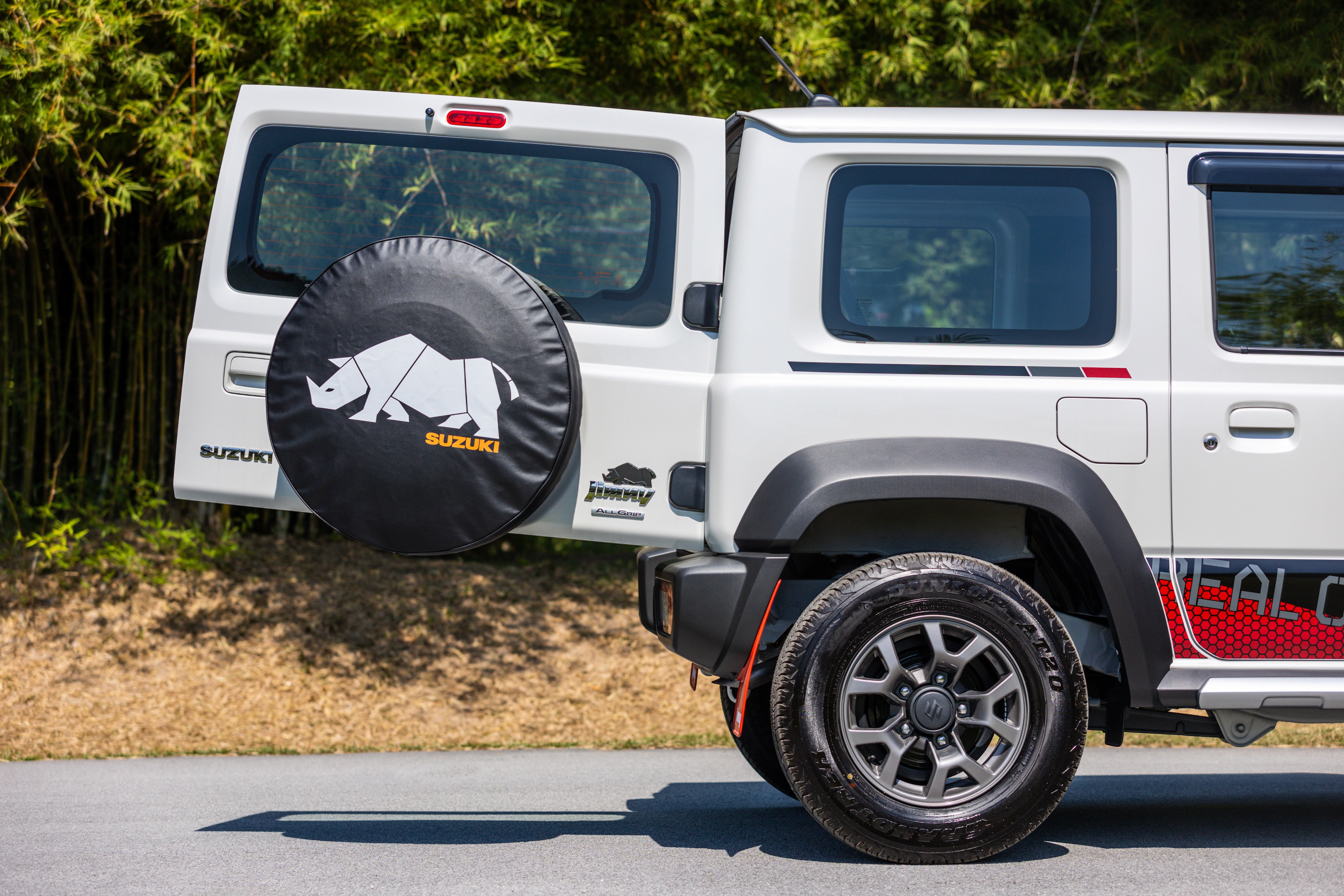 suzuki,  suzuki jimny,  jimny,  suv,  địa hình,  offroad,  rhino,  rhino edition,  jimny rhino,  jimny rhino edition,  tê giác,  malaysia,  phiên bản đặc biệt,  phiên bản giới hạn ảnh 13 suzuki,  suzuki jimny,  jimny,  suv,  dia hinh,  offroad,  rhino,  rhino edition,  jimny rhino,  jimny rhino edition,  te giac,  malaysia,  phien ban dac biet,  phien ban gioi han anh 13