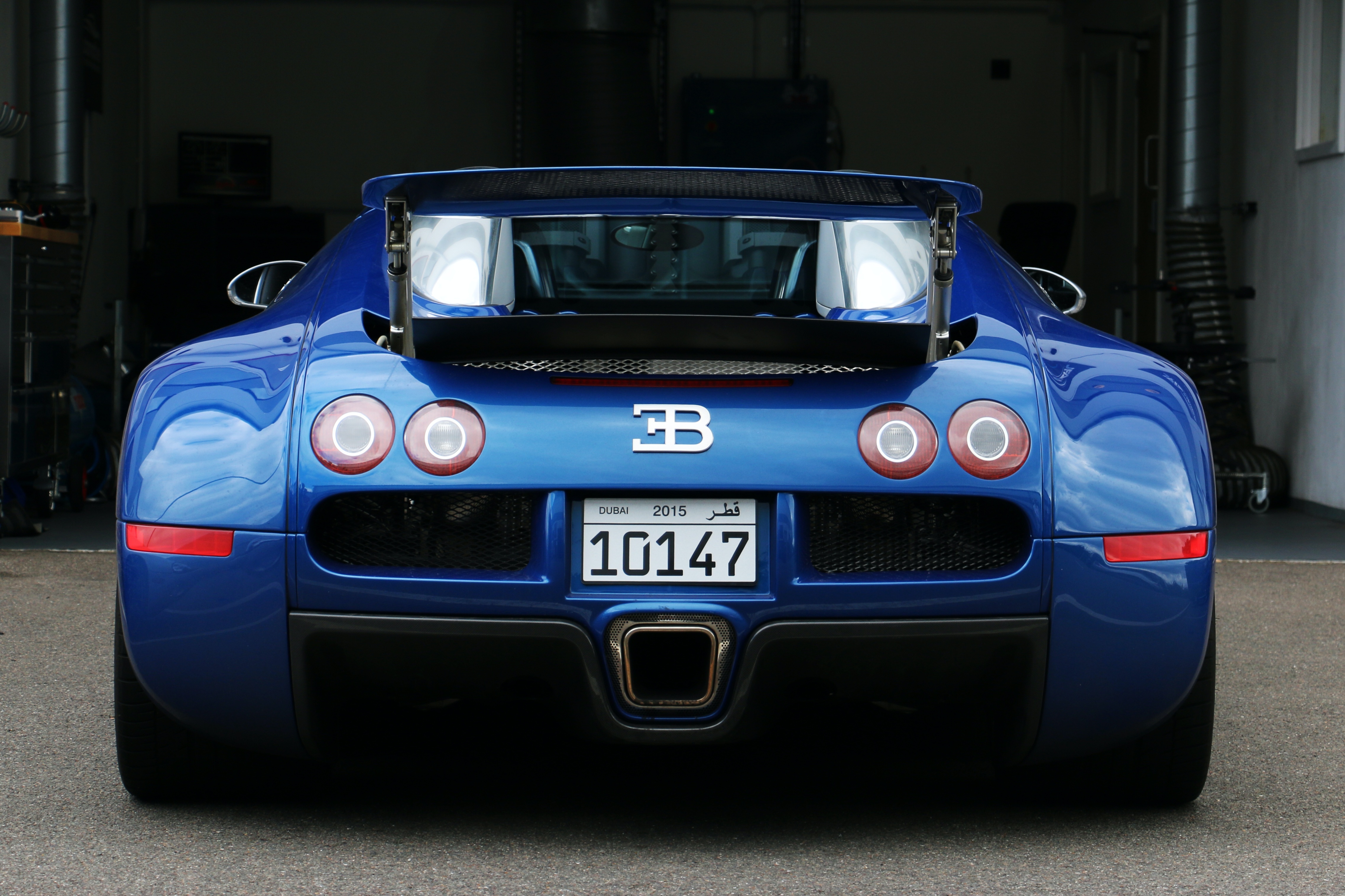 Bugatti,  veyron,  chiron,  divo,  centodieci,  veyron super sport,  chiron super sport,  chiron pur sport,  xe do,  sieu xe,  hypercar,  oakley design,  veyron oakley design,  pagani,  koenigsegg,  lamborghini,  ferrari,  mclaren,  aston martin,  porsche,  maserati anh 9