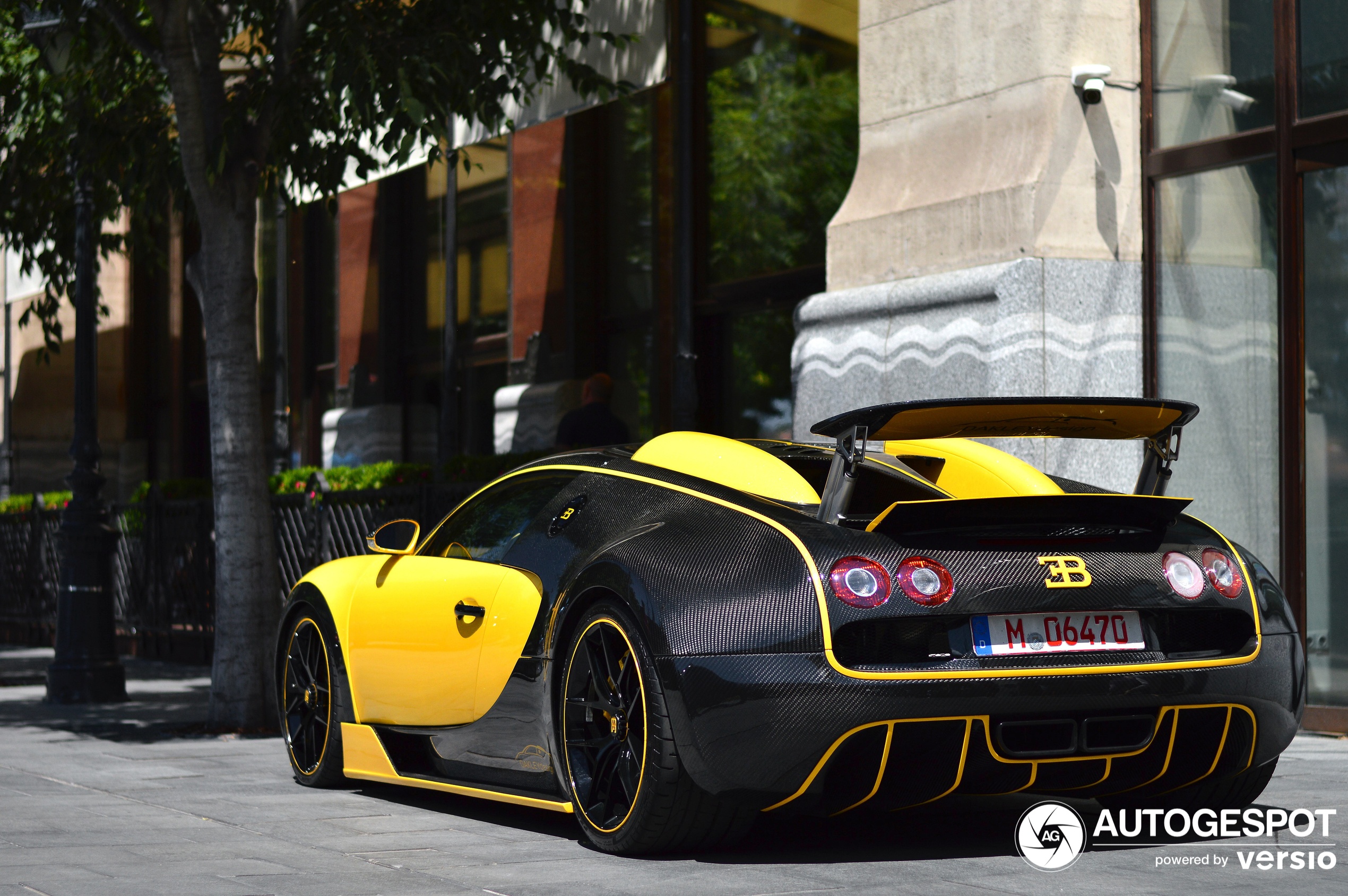 Bugatti,  veyron,  chiron,  divo,  centodieci,  veyron super sport,  chiron super sport,  chiron pur sport,  xe do,  sieu xe,  hypercar,  oakley design,  veyron oakley design,  pagani,  koenigsegg,  lamborghini,  ferrari,  mclaren,  aston martin,  porsche,  maserati anh 12