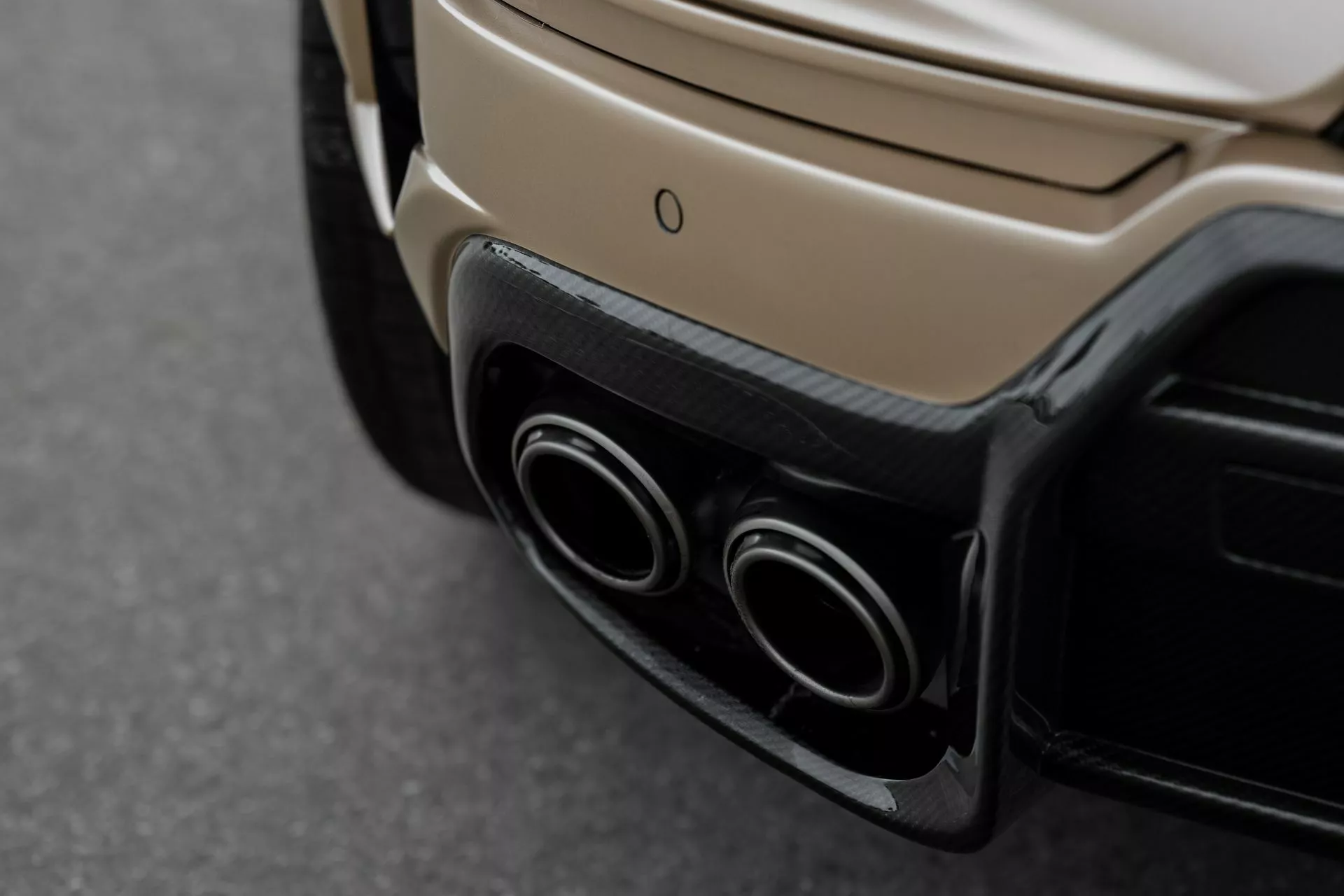 Lamborghini, urus, audi, q8, audi q8, lamborghini urus, porsche, cayenne, cayenne coupe, porsche cayenne, porsche cayenne coupe, audi rsq8, rsq8, suv, hiệu năng cao, siêu xe, ferrari, mclaren, aston martin, maserati, pagani, koenigsegg, bugatti, 1016 industries, xe độ ảnh 10 Lamborghini, urus, audi, q8, audi q8, lamborghini urus, porsche, cayenne, cayenne coupe, porsche cayenne, porsche cayenne coupe, audi rsq8, rsq8, suv, hieu nang cao, sieu xe, ferrari, mclaren, aston martin, maserati, pagani, koenigsegg, bugatti, 1016 industries, xe do anh 10