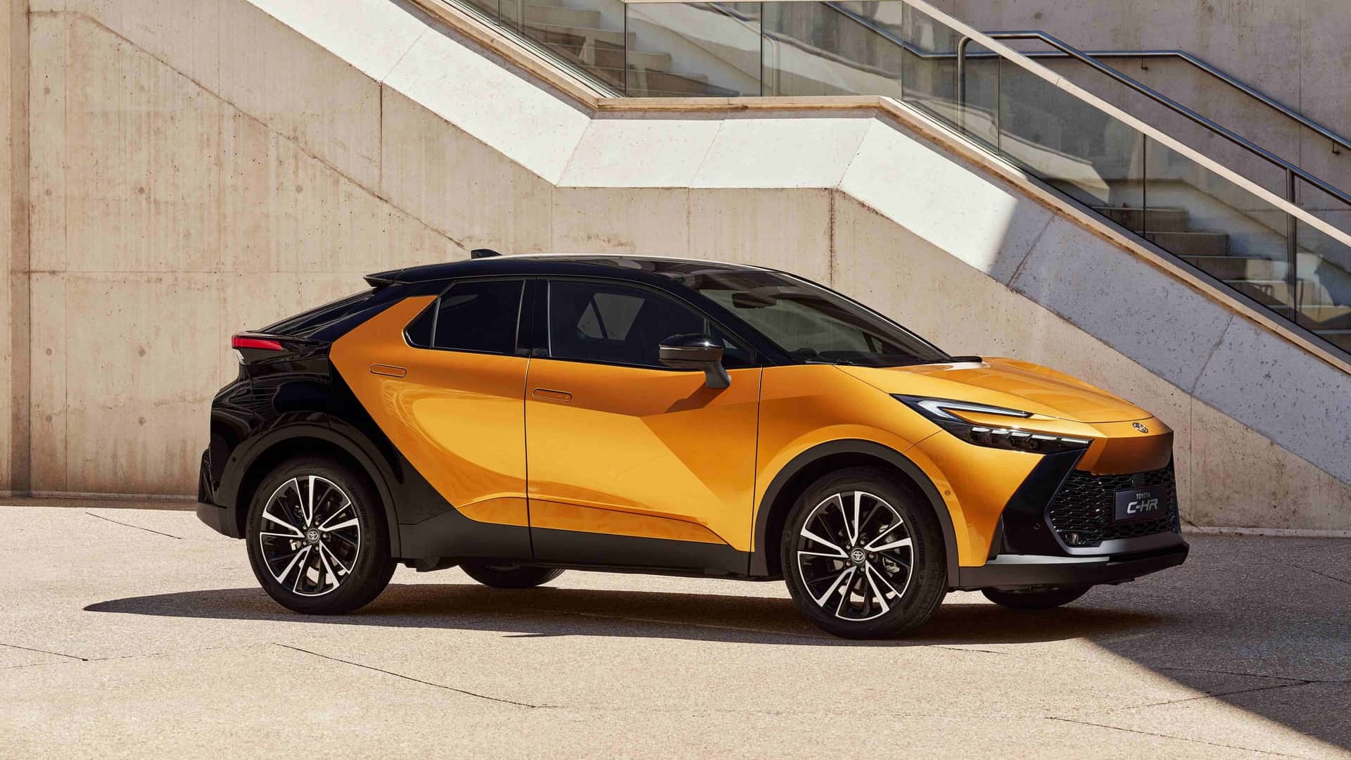 toyota,  c-hr,  toyota c-hr,  suv,  crossover,  hybrid,  châu âu ảnh 1 toyota,  c-hr,  toyota c-hr,  suv,  crossover,  hybrid,  chau au anh 1
