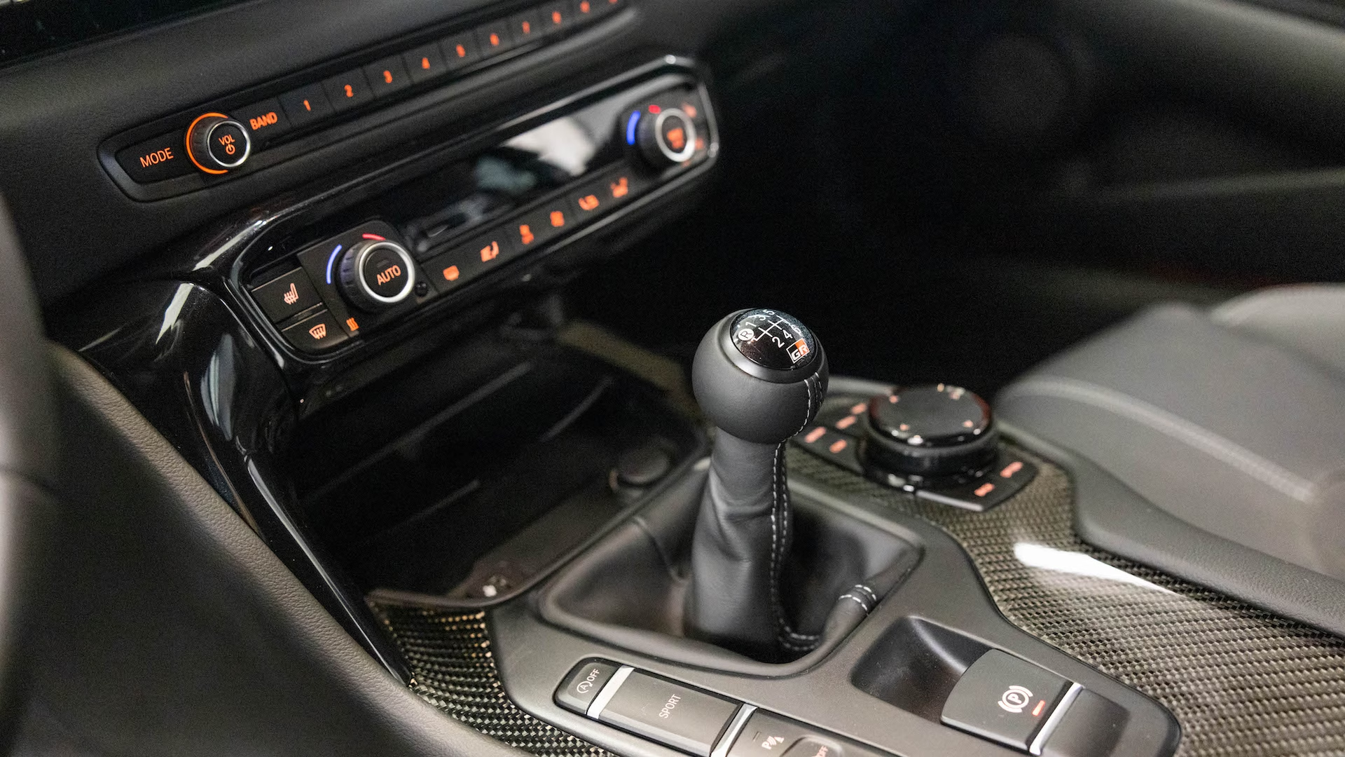 toyota,  supra,  toyota supra,  gr supra,  toyota gr supra,  gazoo racing,  fast & furious,  fast and furious,  45 anniversary,  supra 45 anniversary,  ky niem,  phien ban ky niem,  sieu xe,  xe the thao,  hypercar,  bmw,  bmw z4,  z4 anh 15