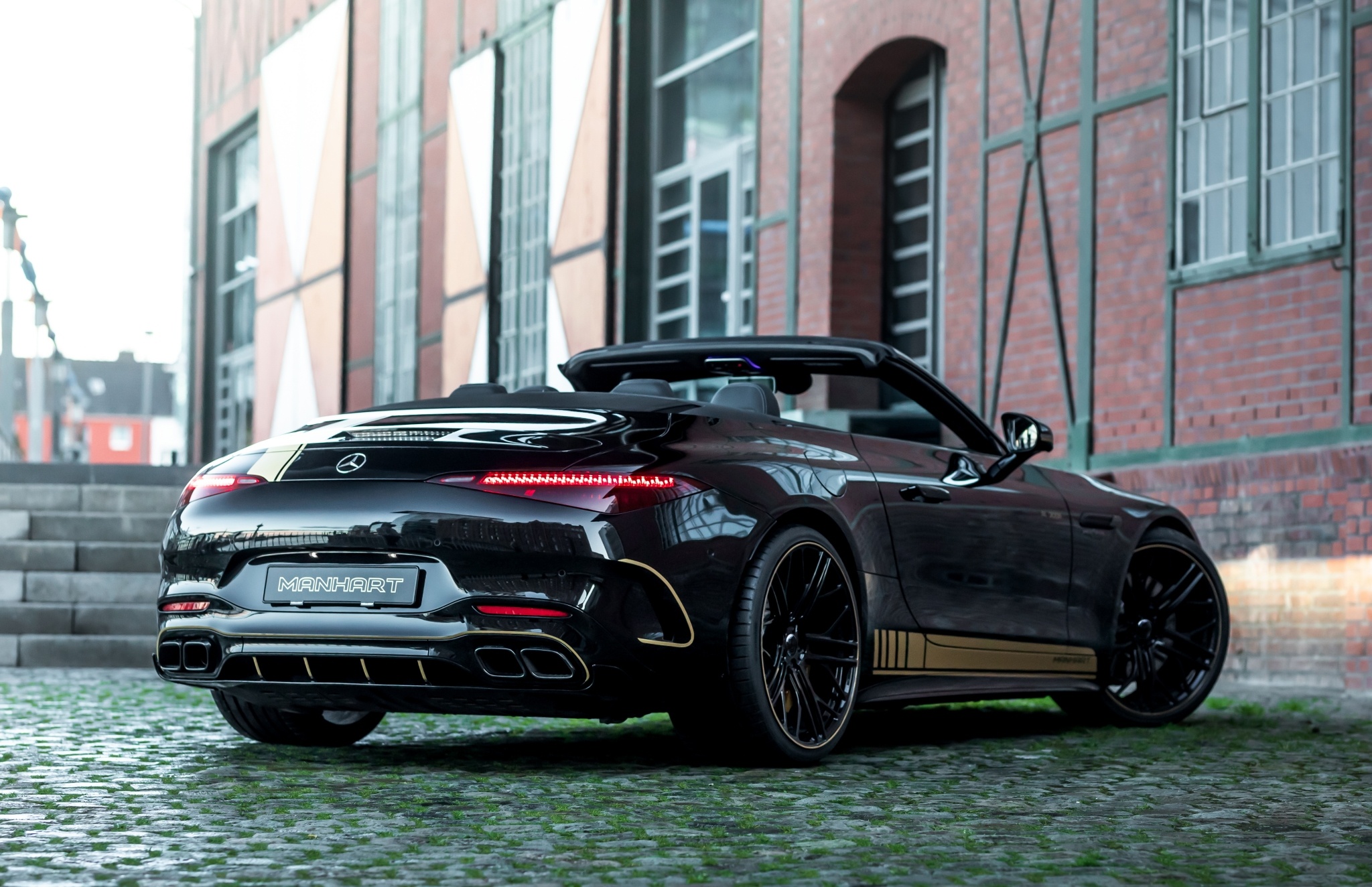 mercedes,  amg,  sl,  sl63,  sl 63,  amg sl,  amg sl63,  amg sl 63,  roadster,  sl43,  sl55,  sl 43,  sl 55,  xe do,  sieu xe,  xe hieu suat cao,  mercedes-amg,  benz,  mercedes-benz,  xe mui tran,  bmw,  audi,  manhart,  manhart sl 700 r anh 14