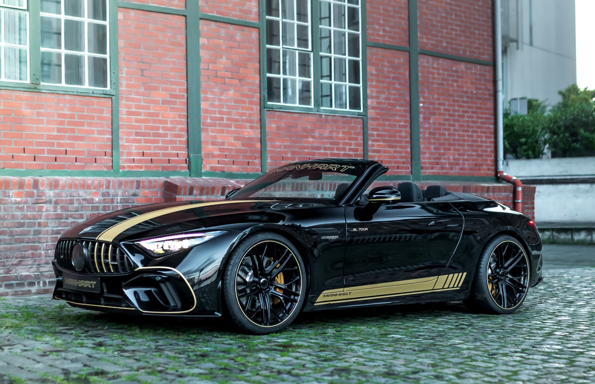 mercedes,  amg,  sl,  sl63,  sl 63,  amg sl,  amg sl63,  amg sl 63,  roadster,  sl43,  sl55,  sl 43,  sl 55,  xe do,  sieu xe,  xe hieu suat cao,  mercedes-amg,  benz,  mercedes-benz,  xe mui tran,  bmw,  audi,  manhart,  manhart sl 700 r anh 15